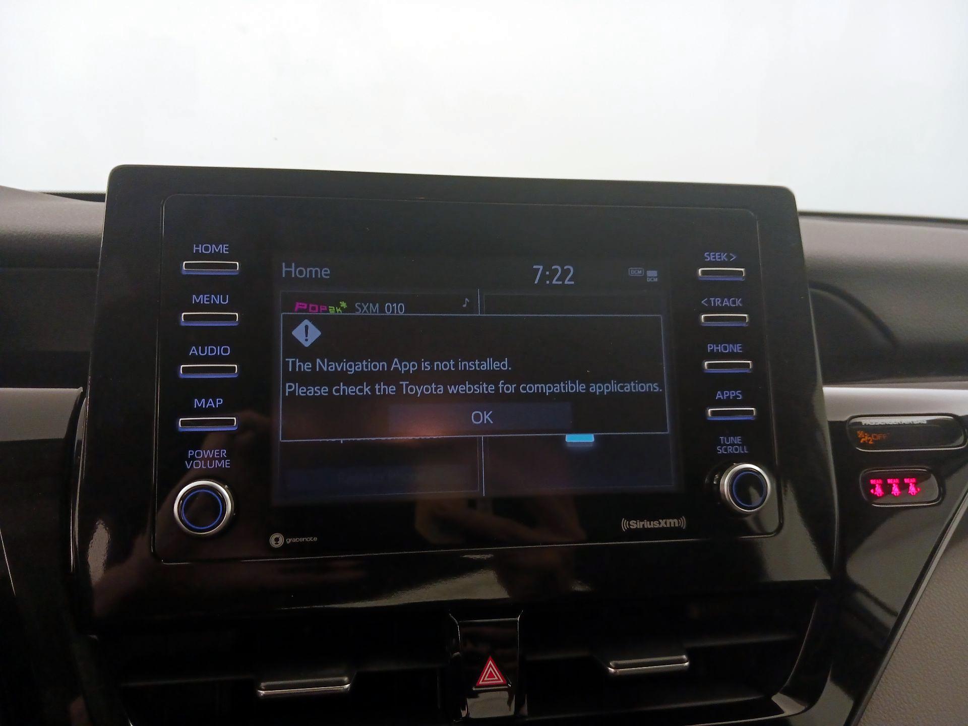 Thumbnail: 2023 Toyota Camry - 14