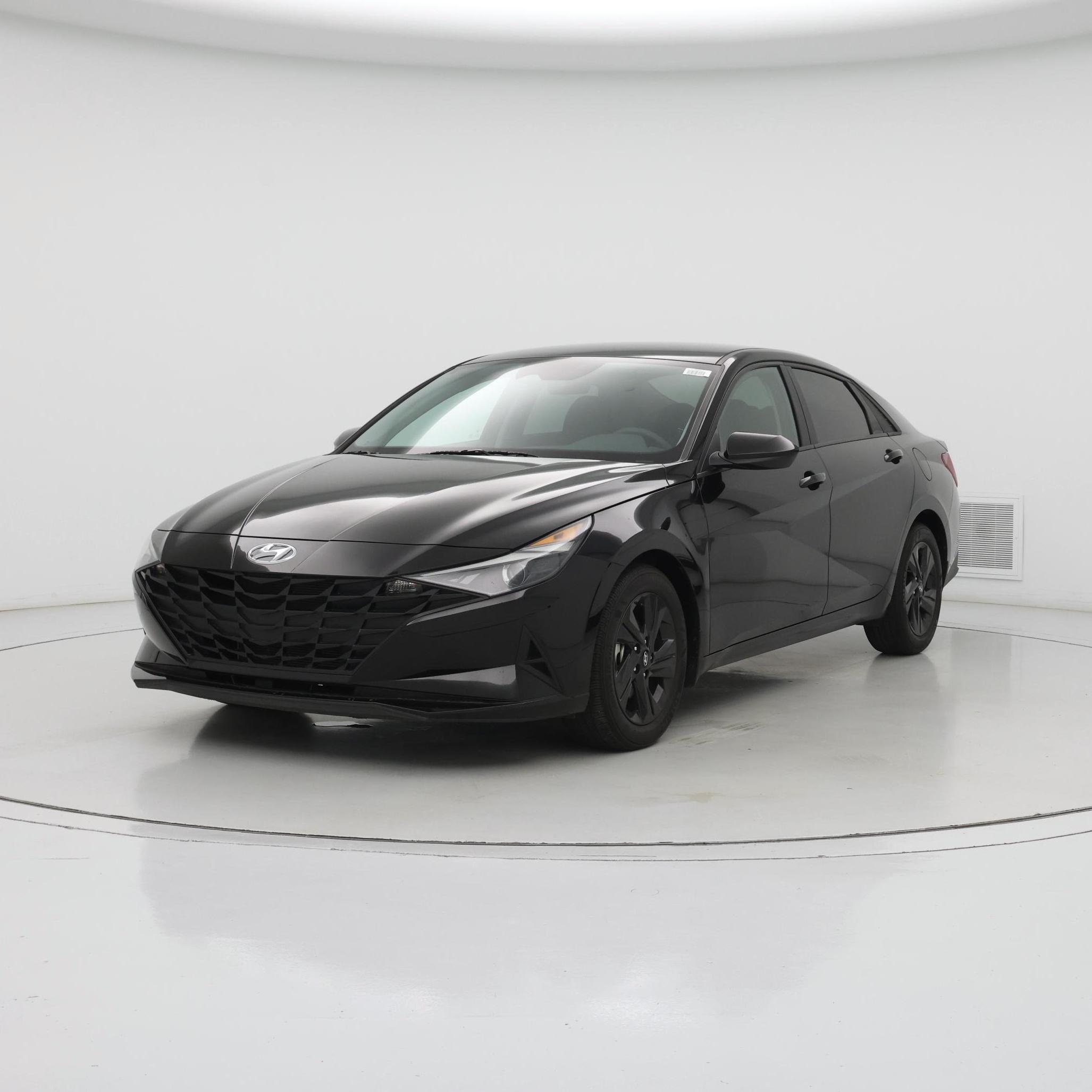 Thumbnail: 2023 Hyundai Elantra - 4