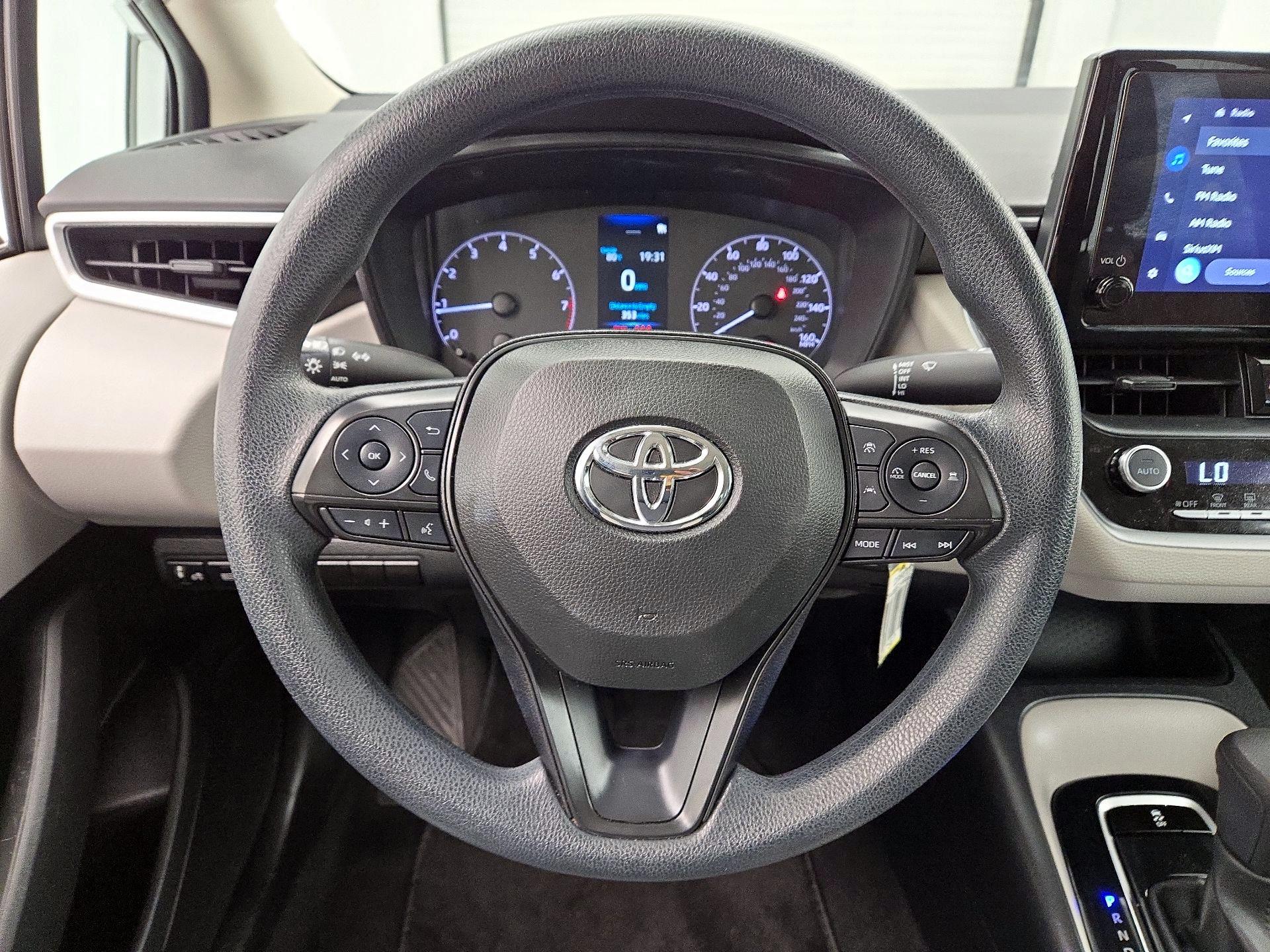 Thumbnail: 2023 Toyota Corolla - 10