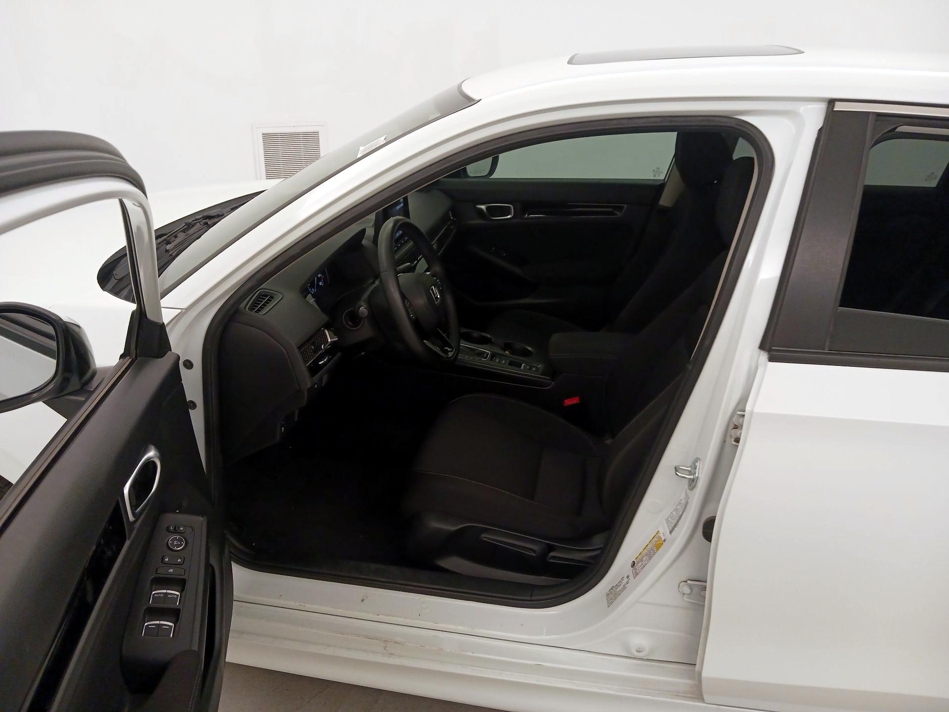 Thumbnail: 2024 Honda Civic - 11