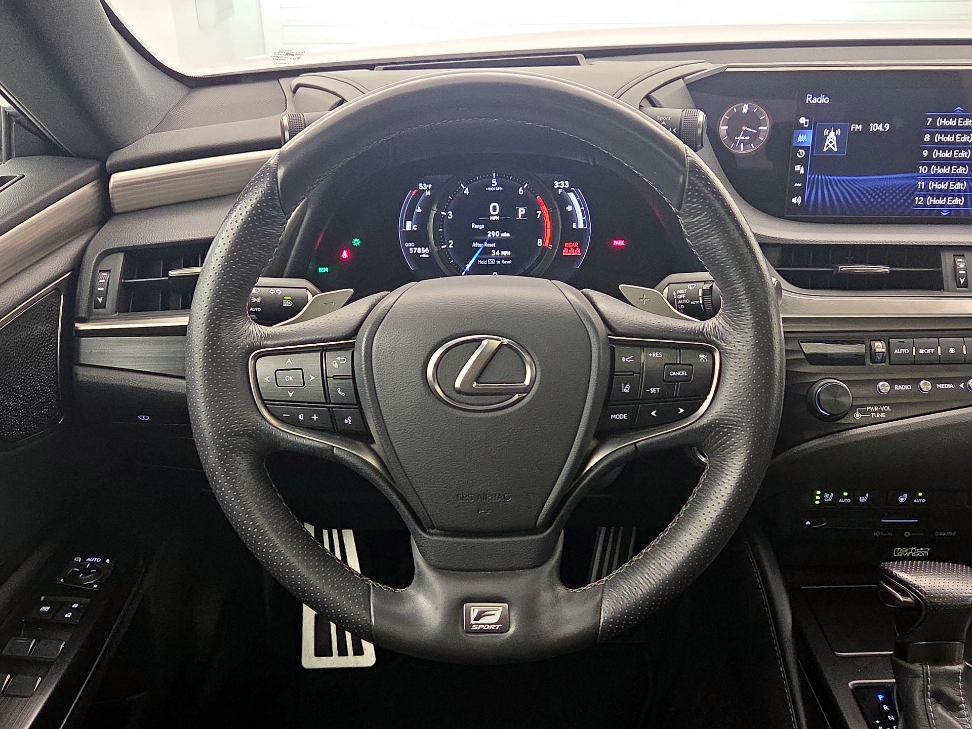 Thumbnail: 2020 Lexus ES - 10