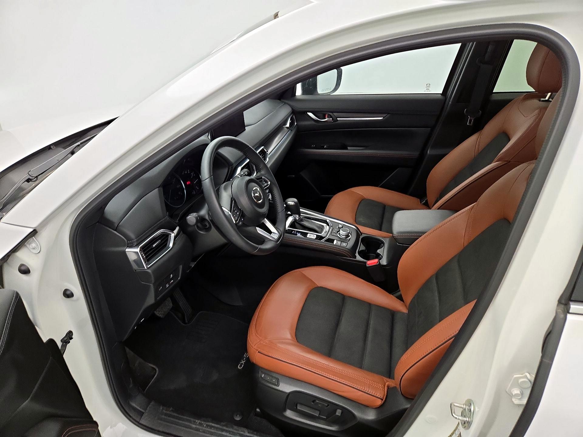 Thumbnail: 2025 Mazda CX-5 - 11