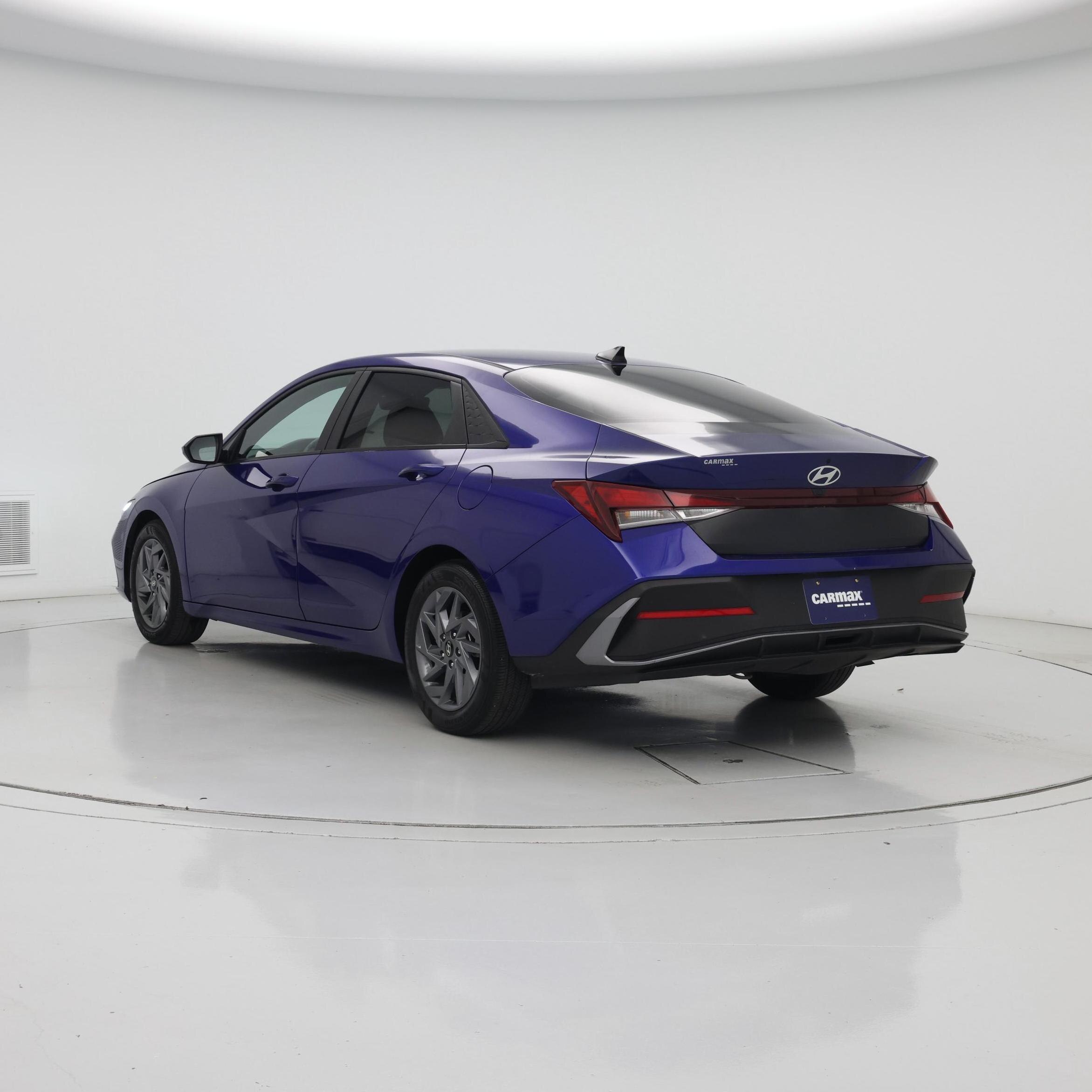 Thumbnail: 2024 Hyundai Elantra - 2