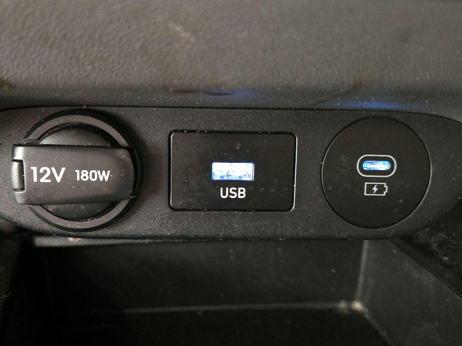 Thumbnail: 2024 Hyundai Elantra - 19