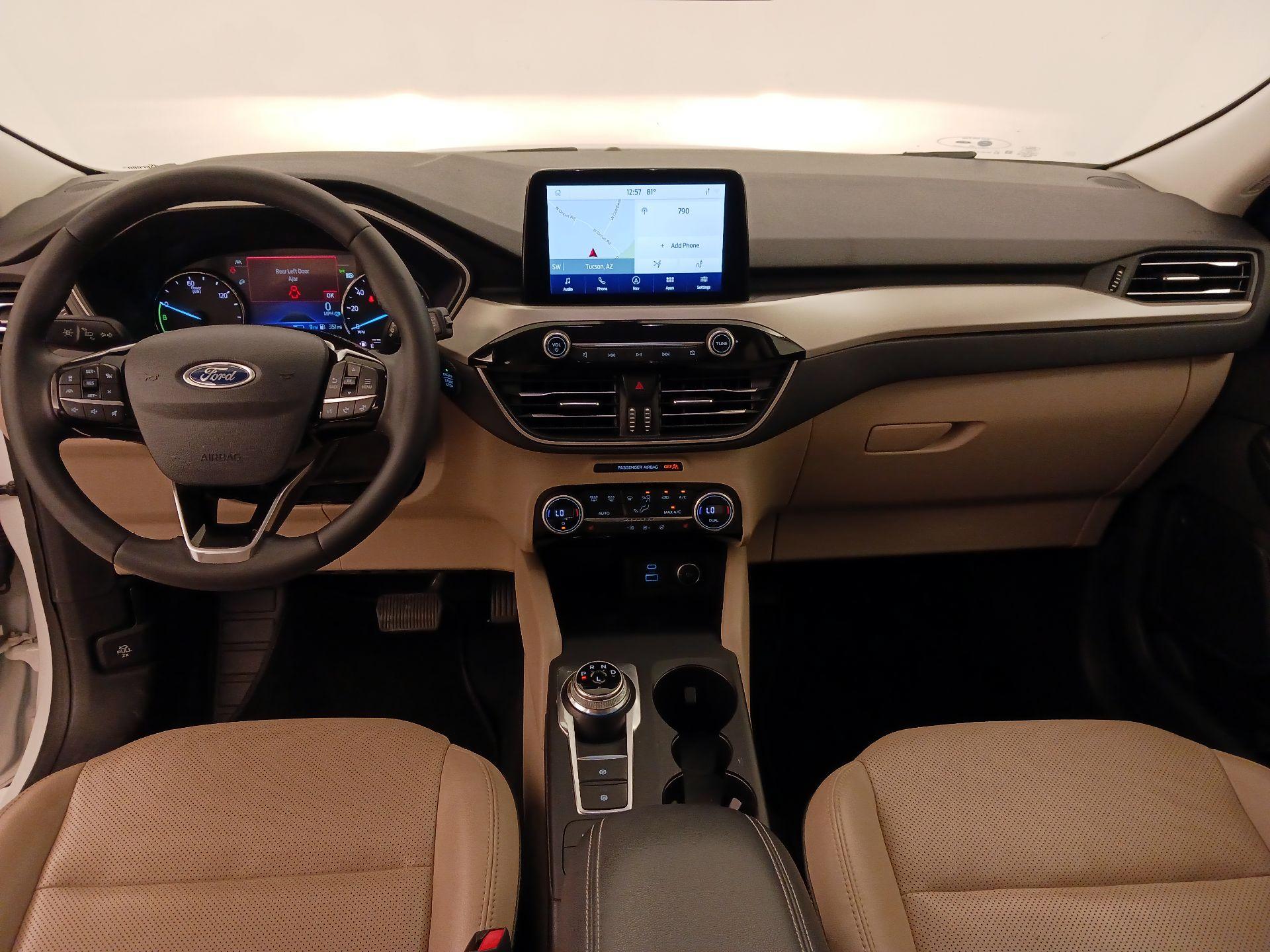 Thumbnail: 2021 Ford Escape - 9