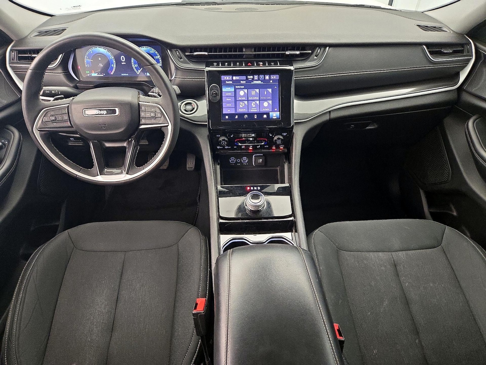 2023 Jeep Grand Cherokee Laredo - Photo 10