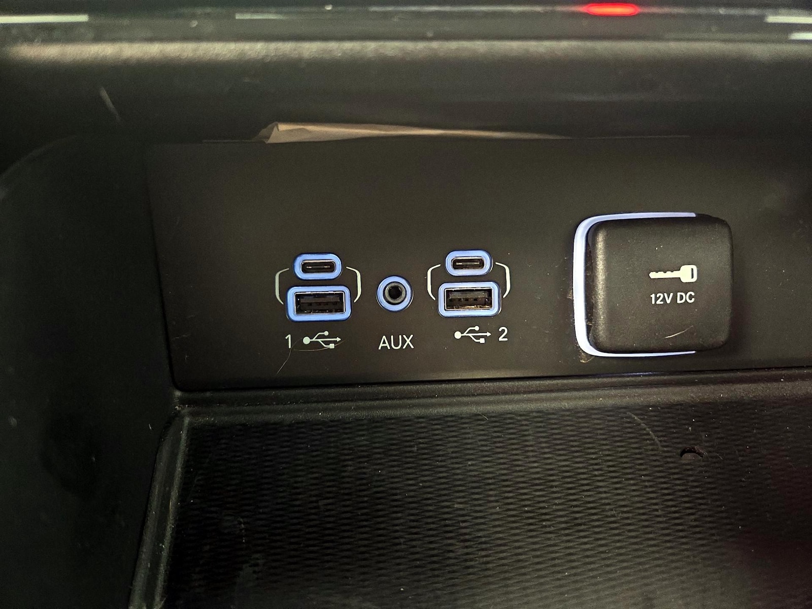 2023 Jeep Grand Cherokee Laredo - Photo 19