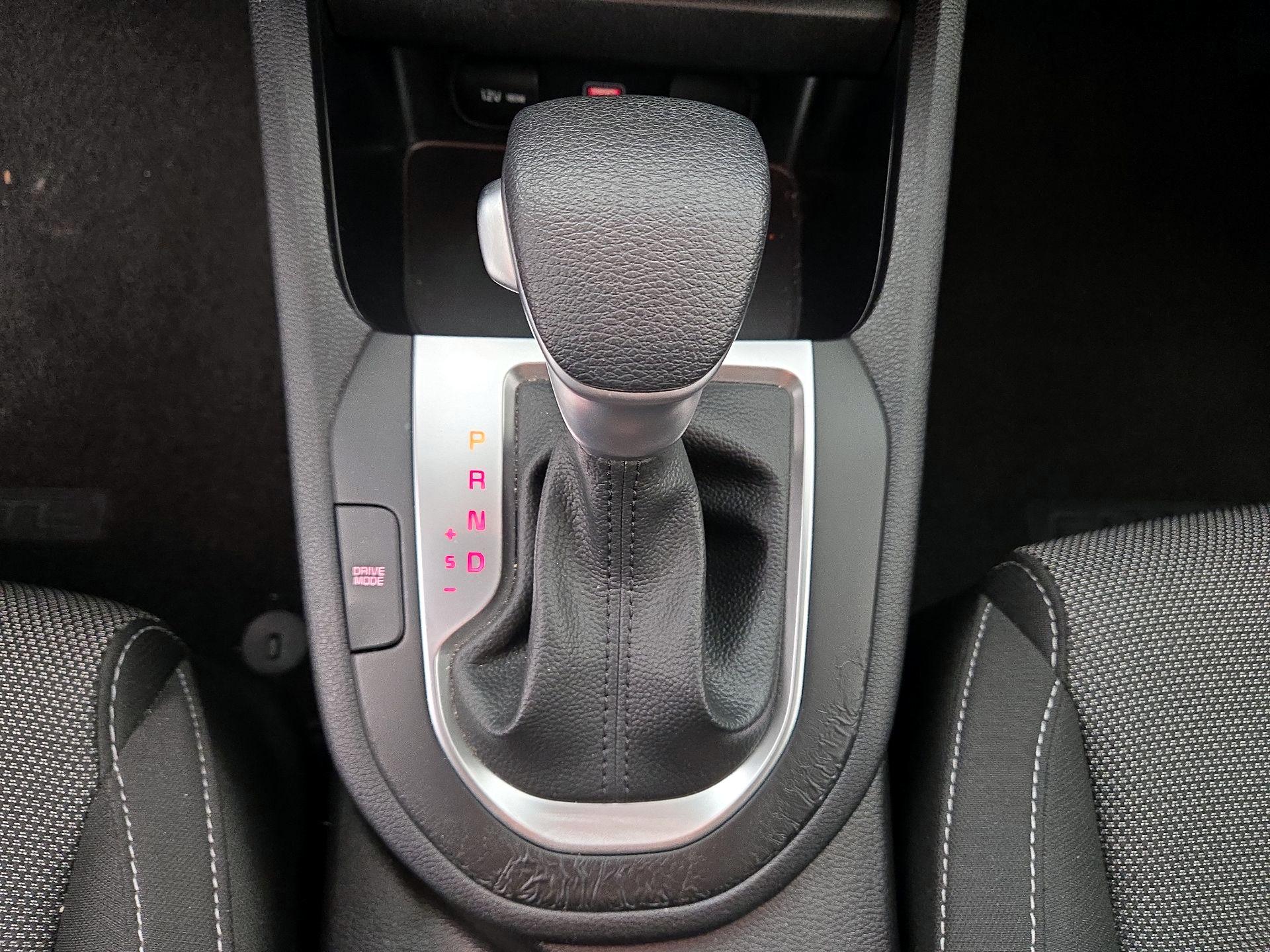 Thumbnail: 2024 Kia Forte - 17