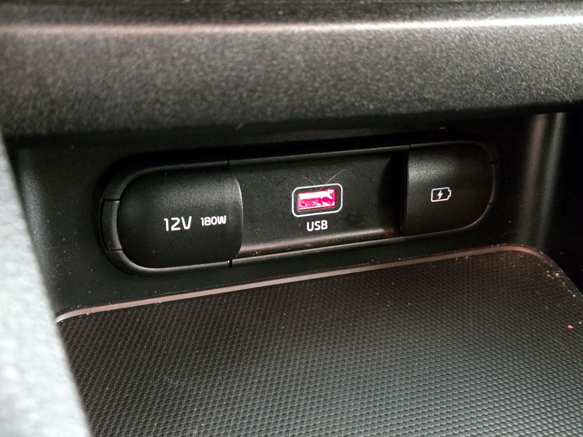 Thumbnail: 2024 Kia Forte - 18