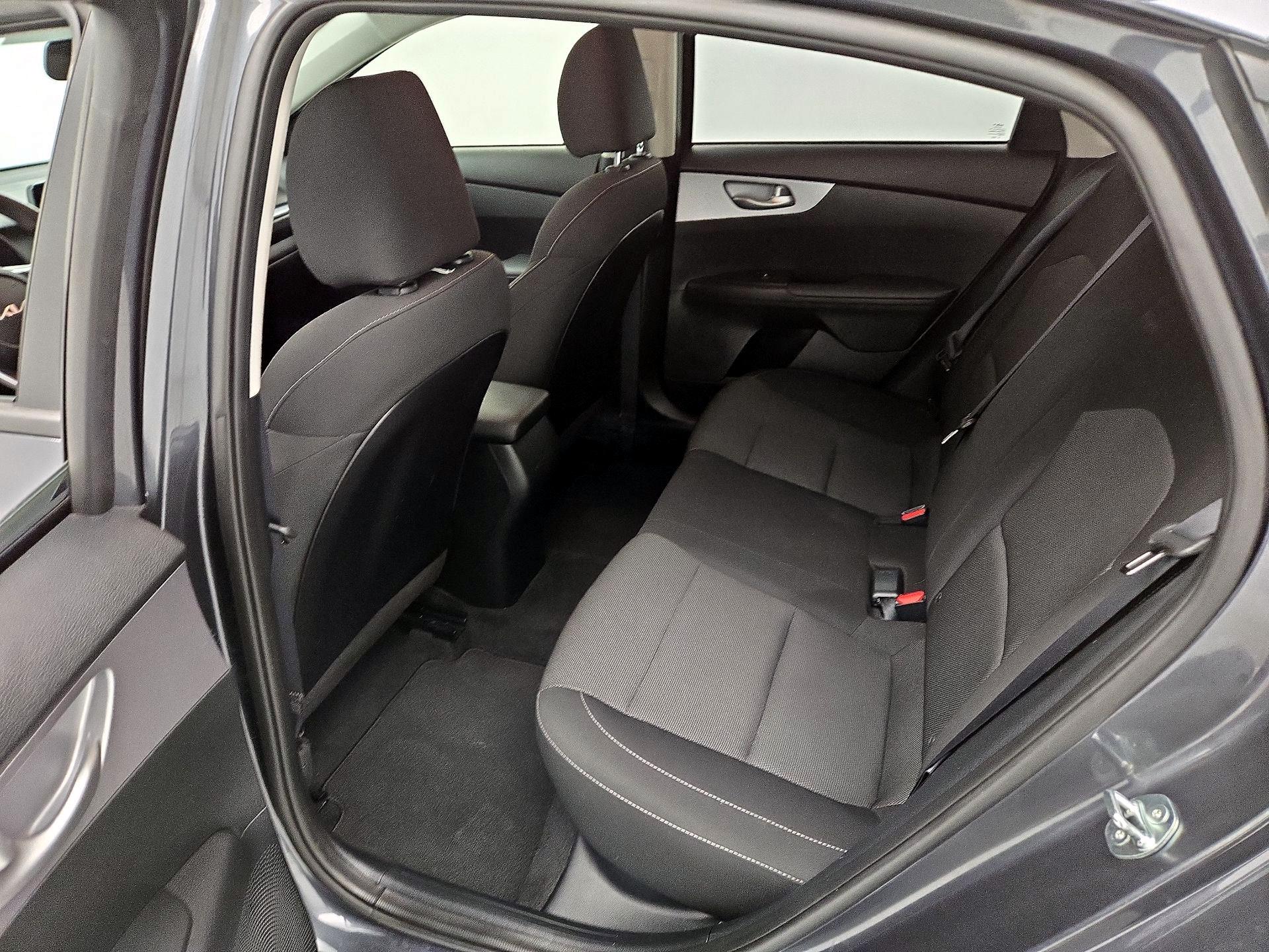 Thumbnail: 2024 Kia Forte - 19