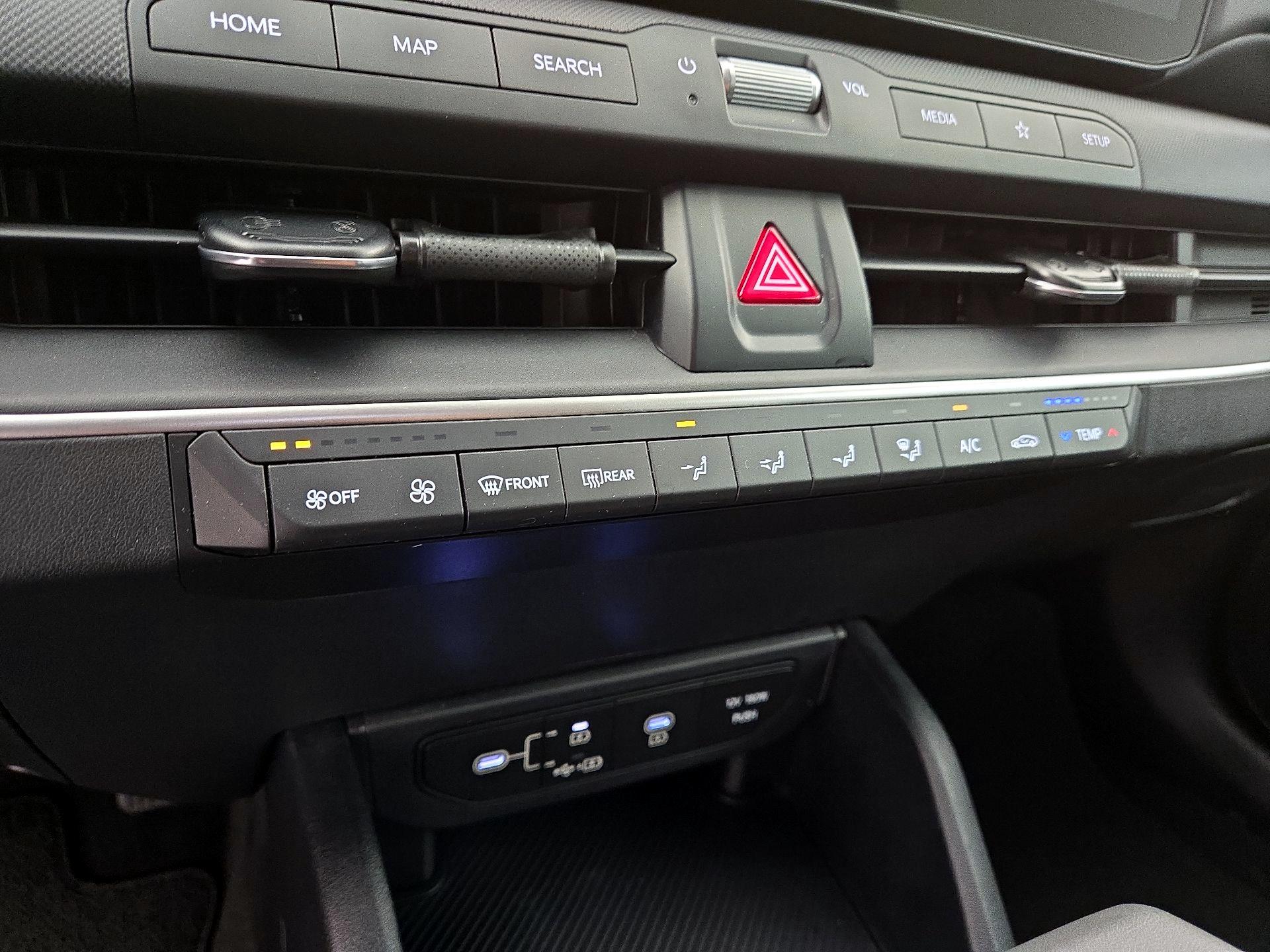 Thumbnail: 2025 Kia K4 - 16