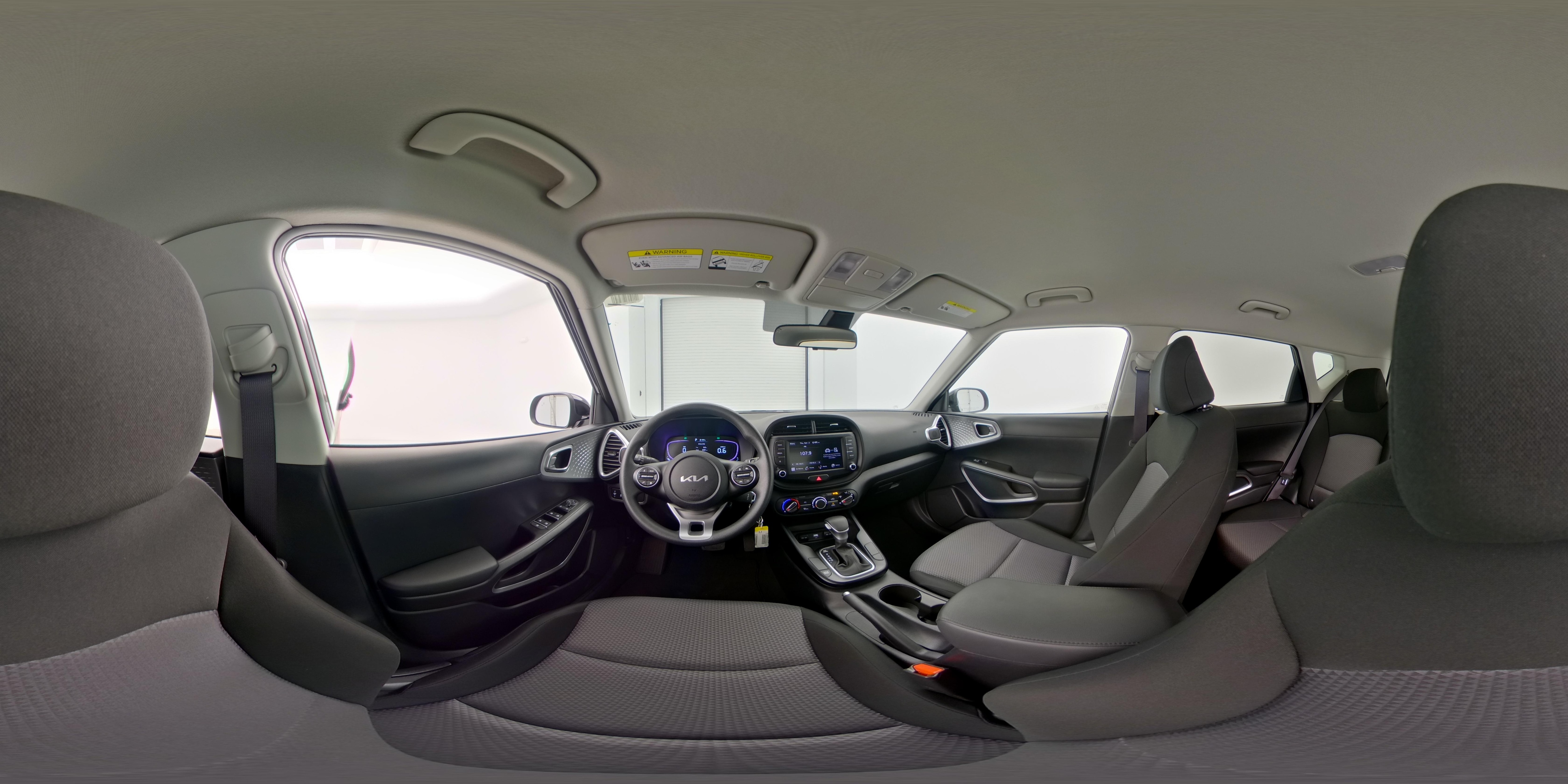 2025 Kia Soul LX - Photo 26