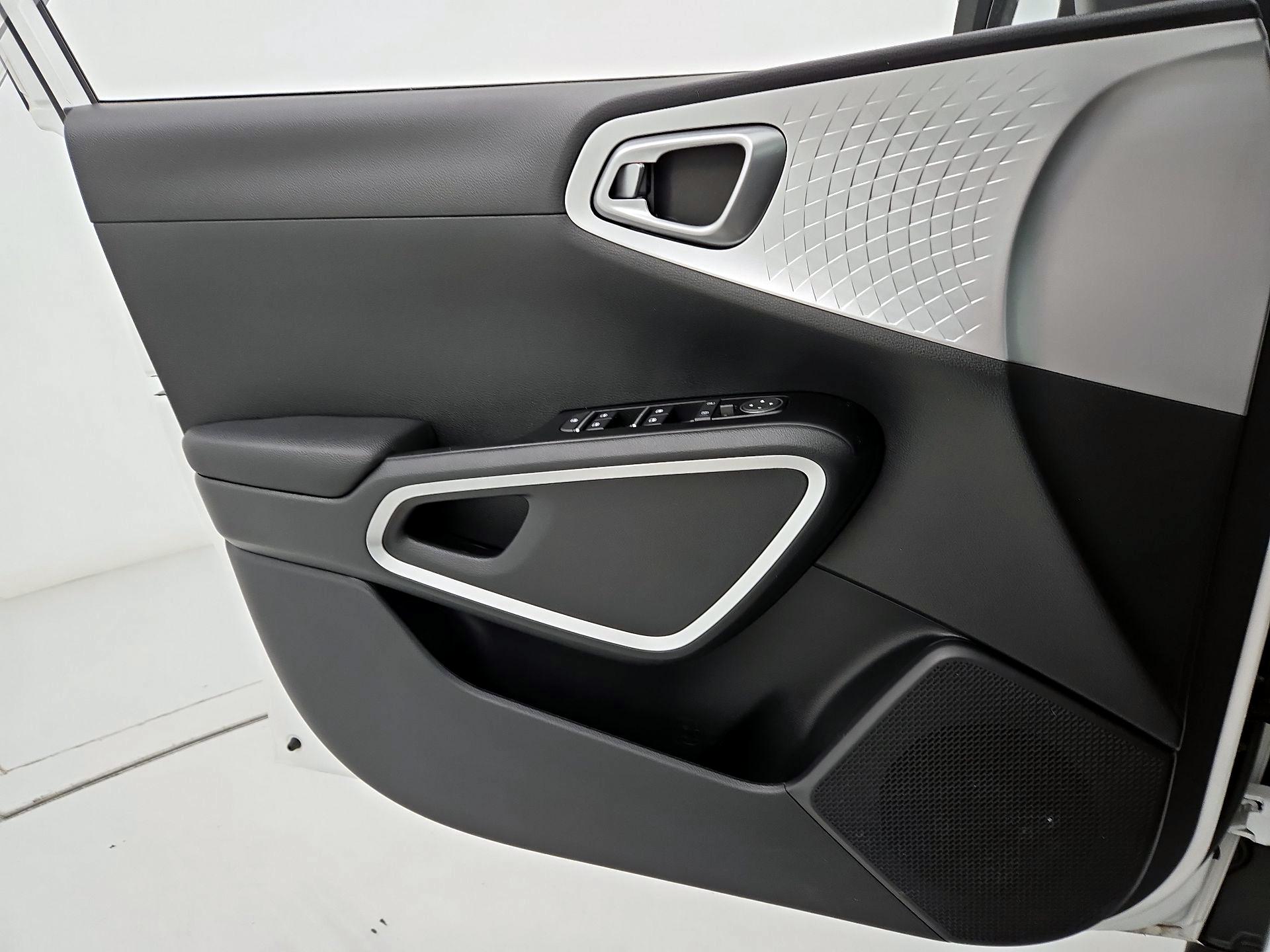 Thumbnail: 2025 Kia Soul - 12