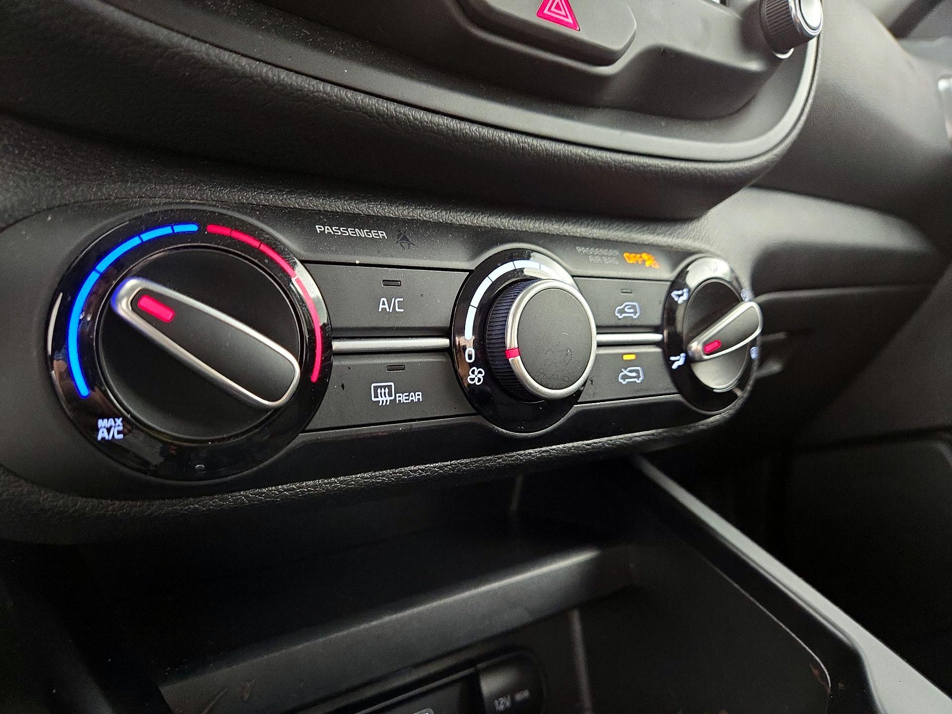 Thumbnail: 2025 Kia Soul - 16