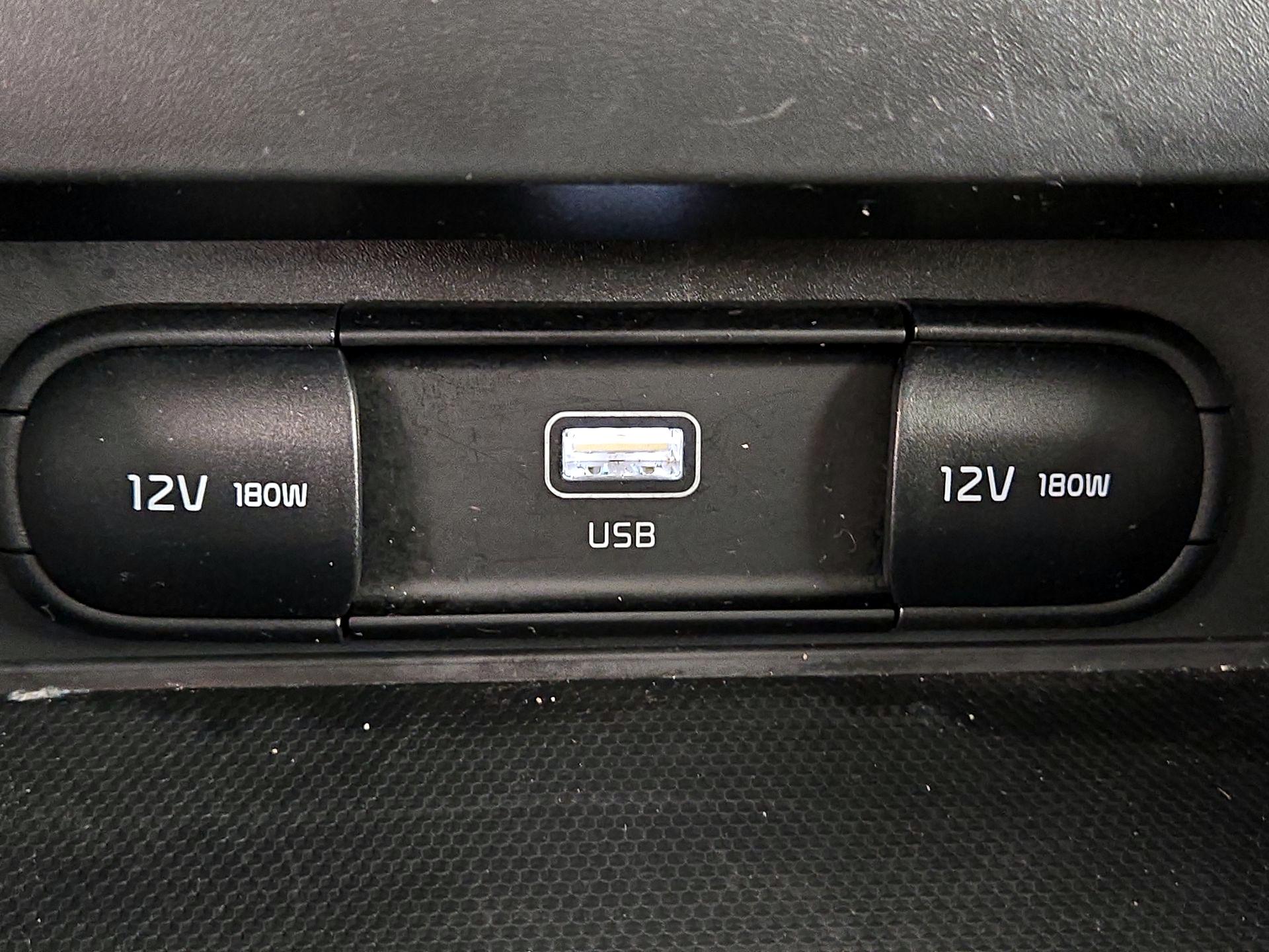 Thumbnail: 2025 Kia Soul - 18