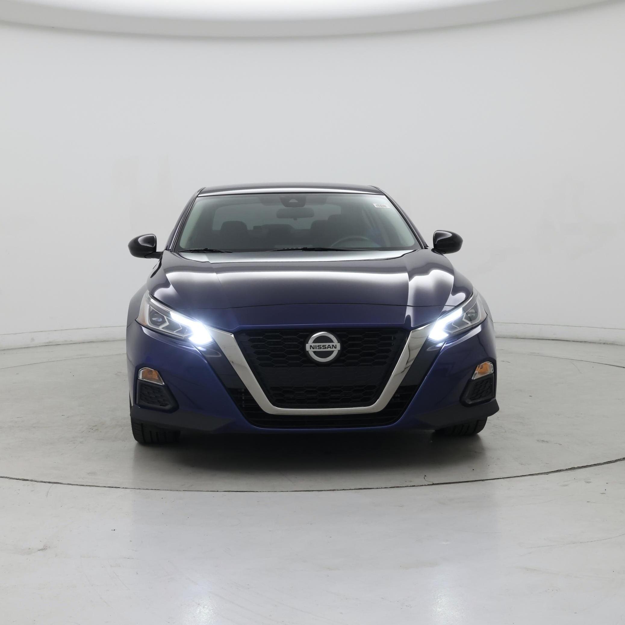 Thumbnail: 2022 Nissan Altima - 5