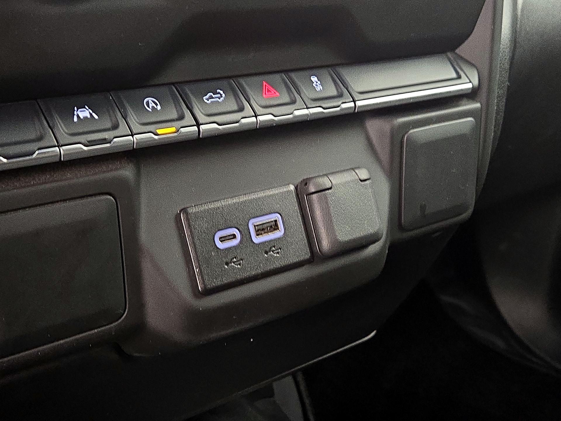 Thumbnail: 2025 GMC Sierra 1500 - 18