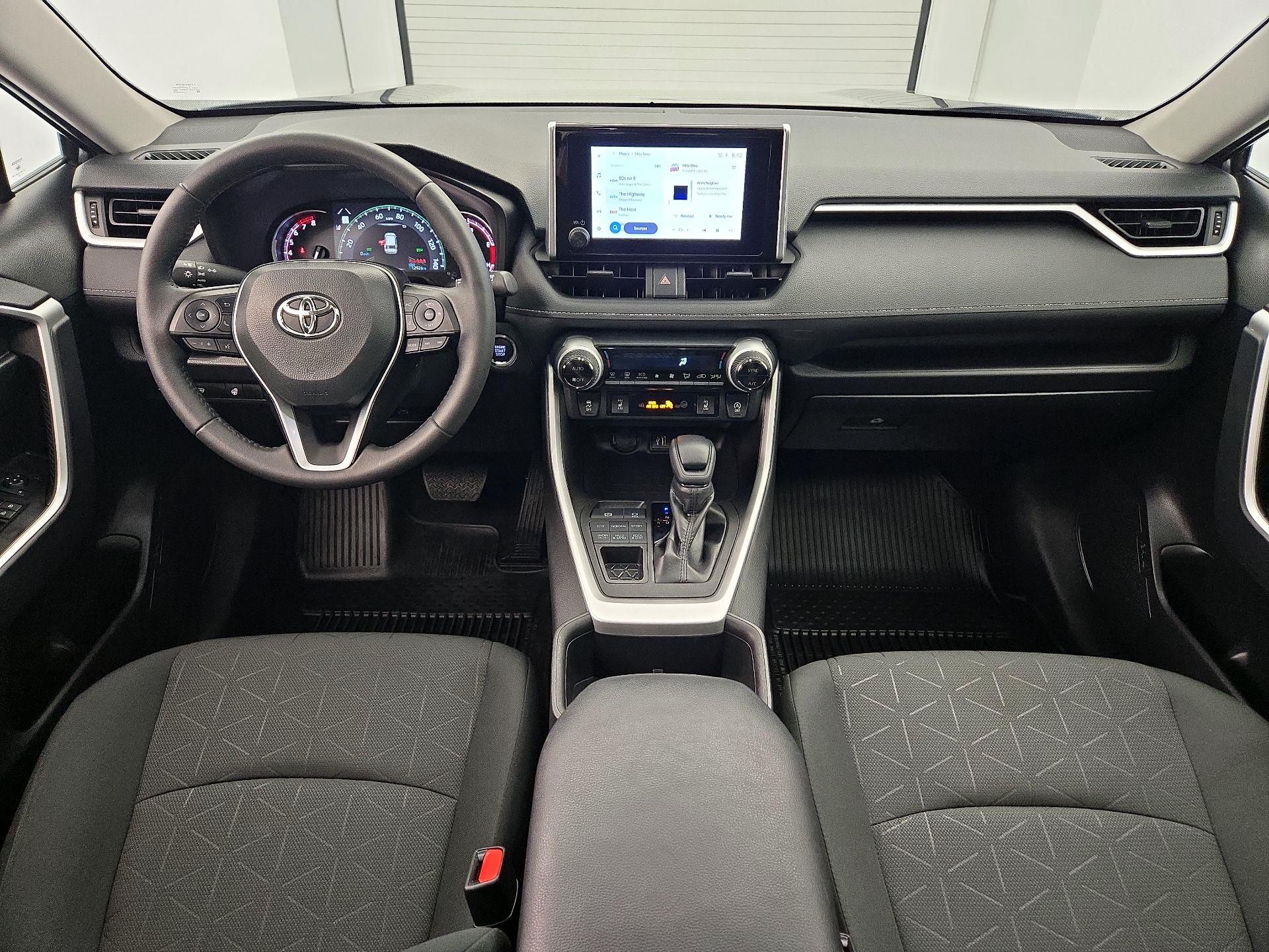 Thumbnail: 2023 Toyota RAV4 - 9