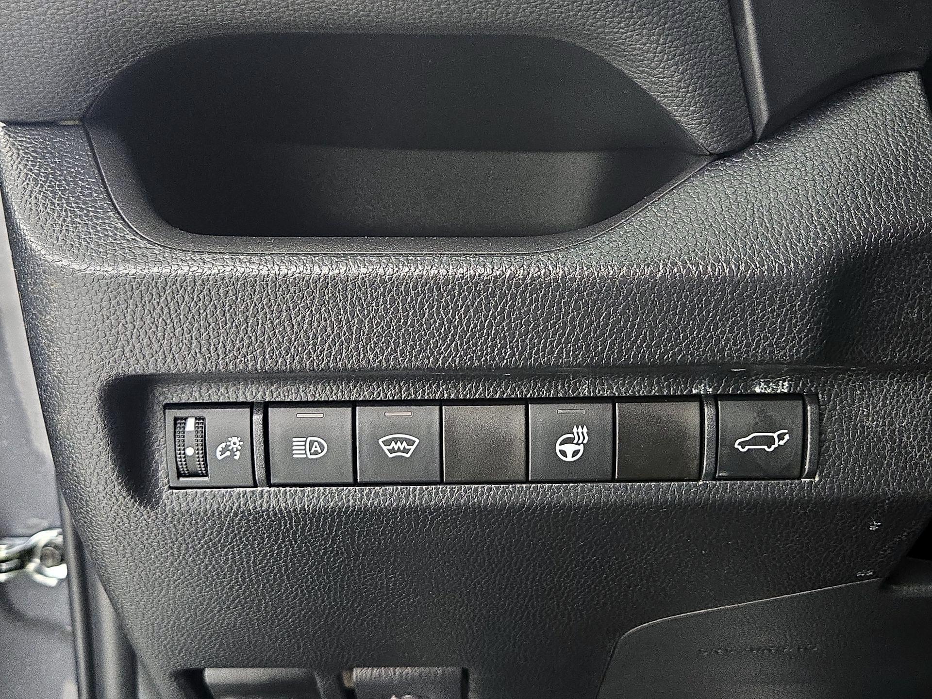 Thumbnail: 2023 Toyota RAV4 - 13