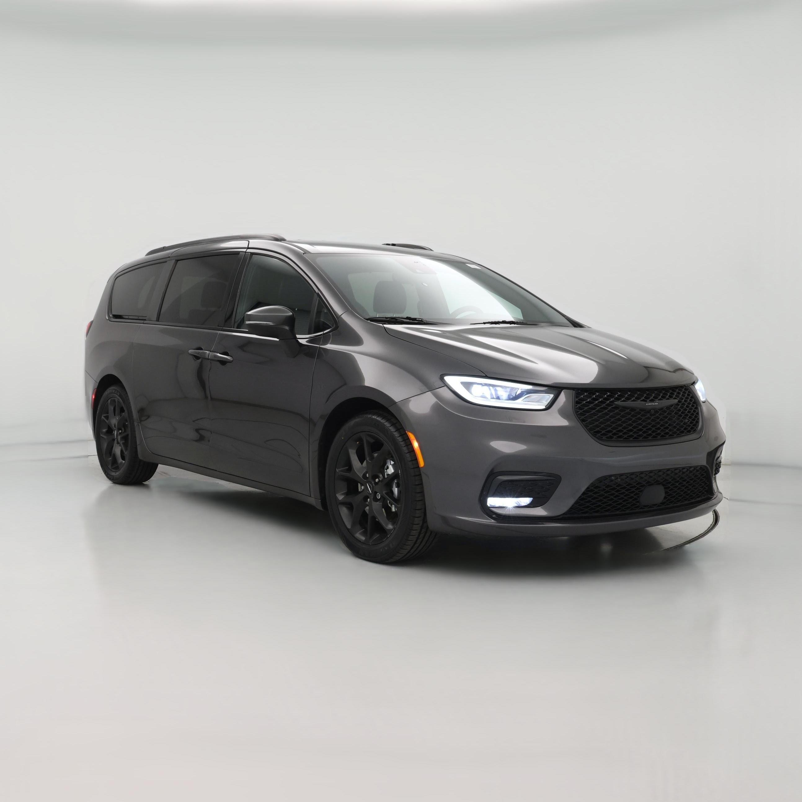 Thumbnail: 2023 Chrysler Pacifica - 1