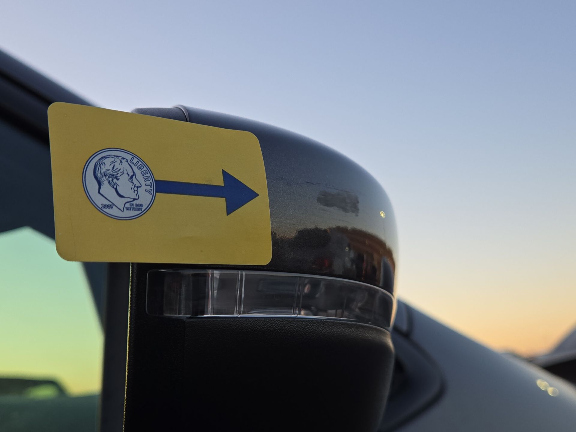 Thumbnail: 2023 Chrysler Pacifica - 10