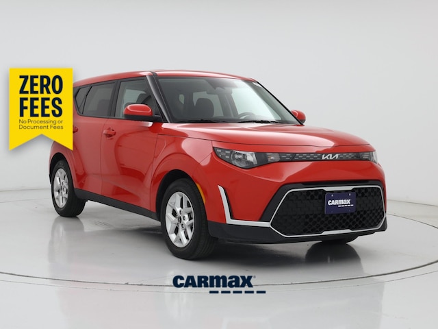 Red 2025 Kia Soul S FWD SUV / Crossover Front-Wheel Drive Automatic