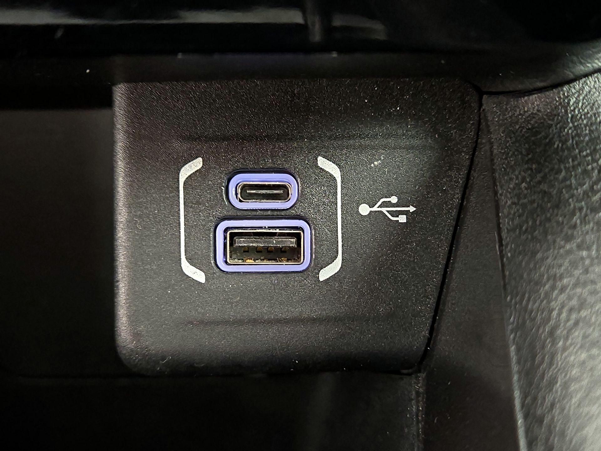 Thumbnail: 2022 Jeep Compass - 18