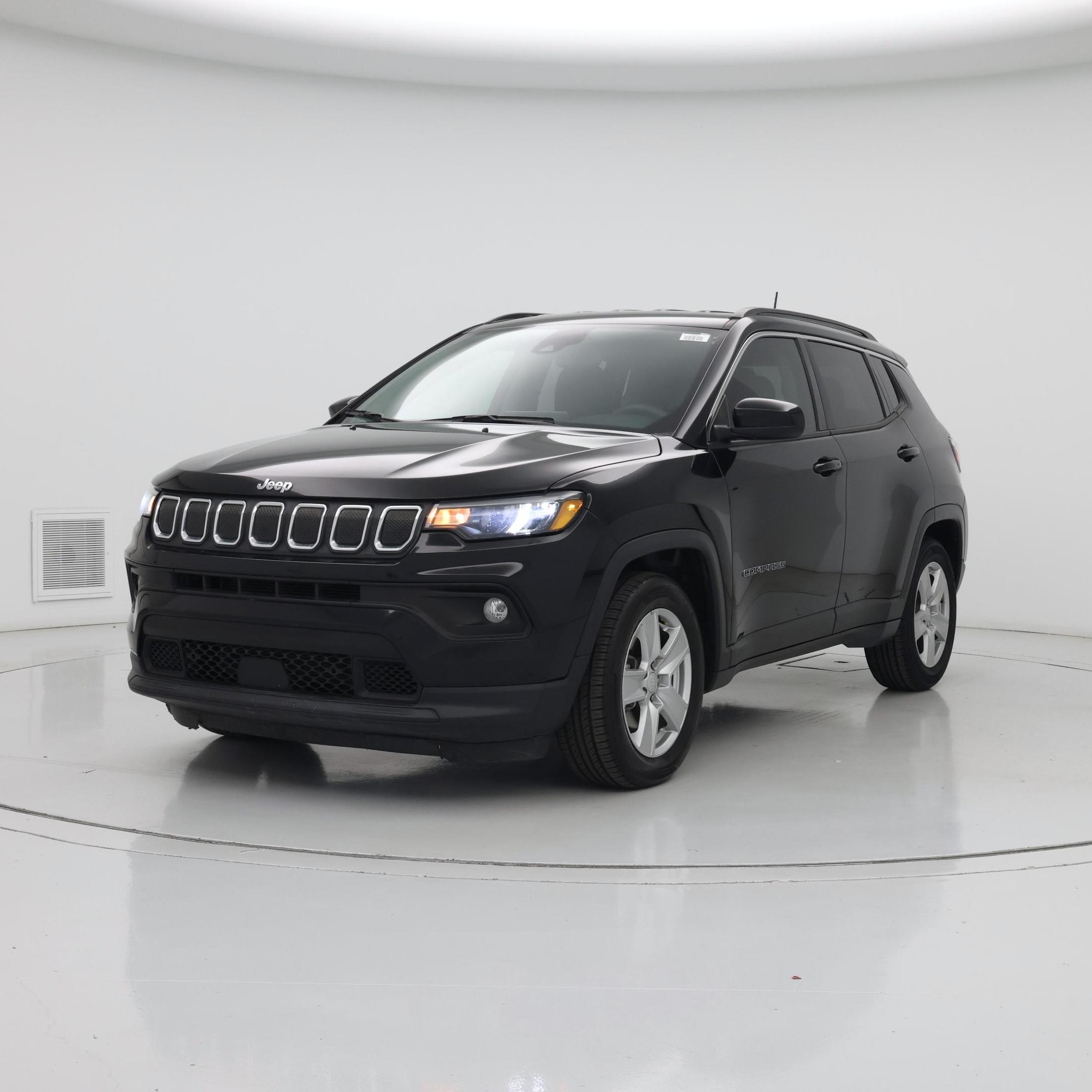 Thumbnail: 2022 Jeep Compass - 4