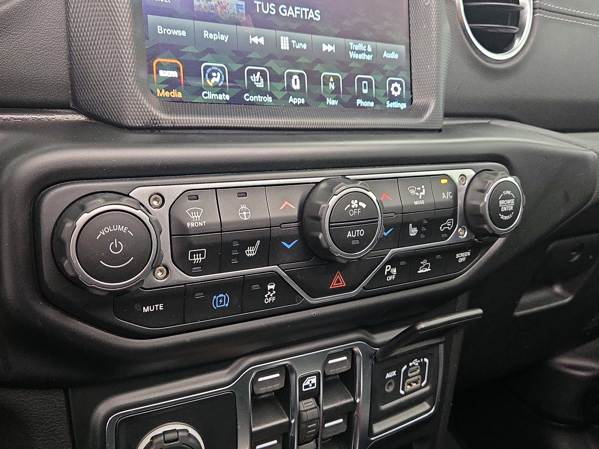 Thumbnail: 2021 Jeep Wrangler - 17