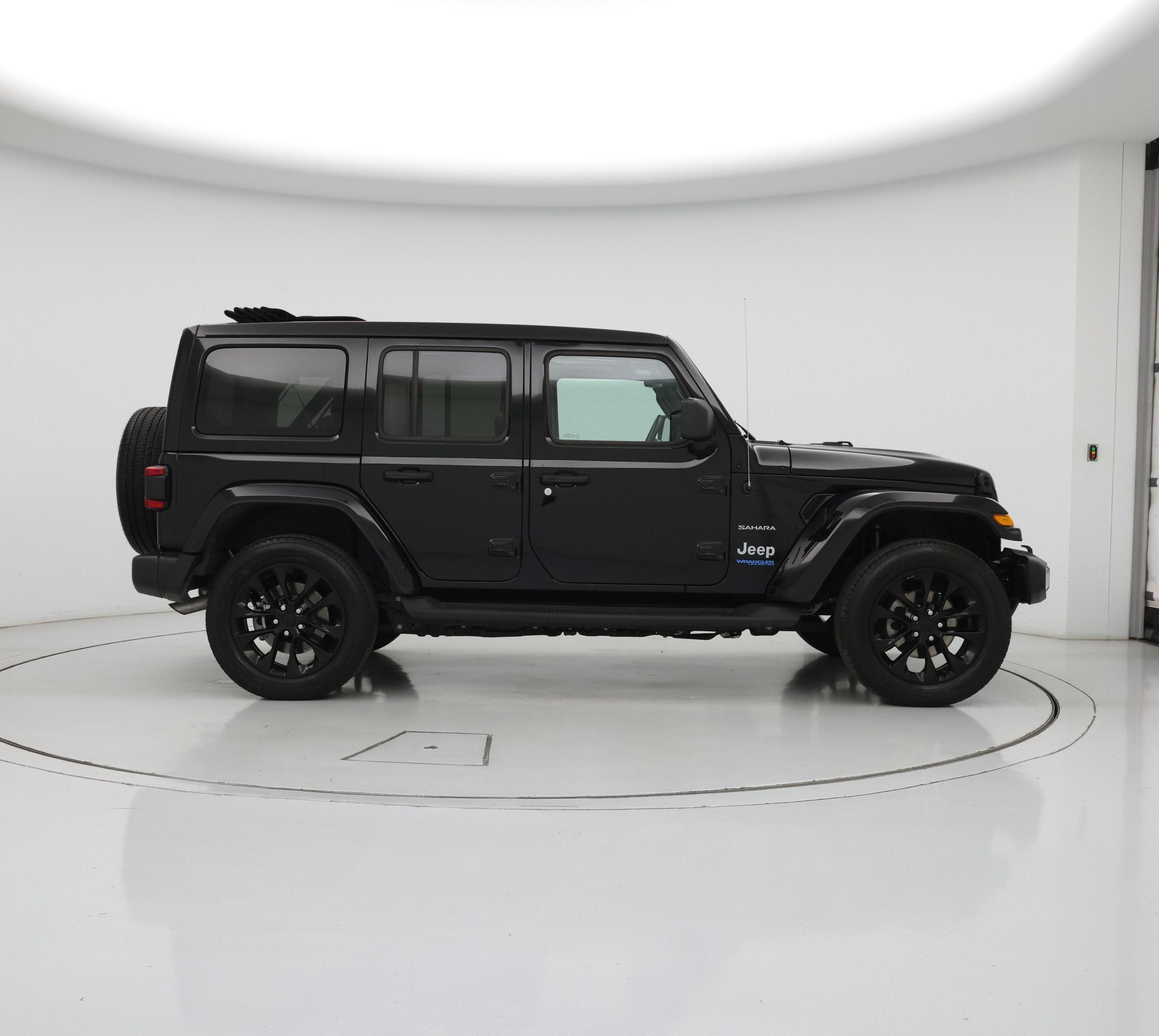 Thumbnail: 2021 Jeep Wrangler - 7