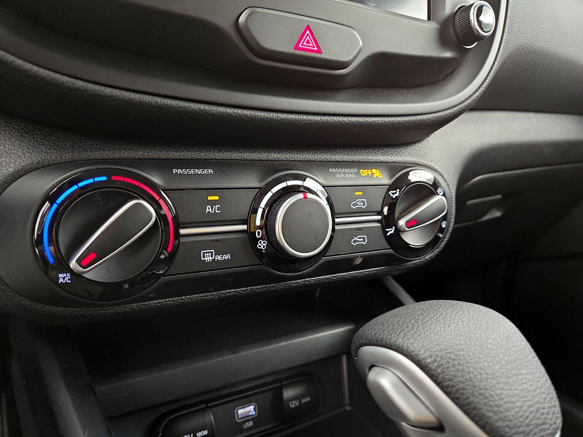 Thumbnail: 2025 Kia Soul - 16