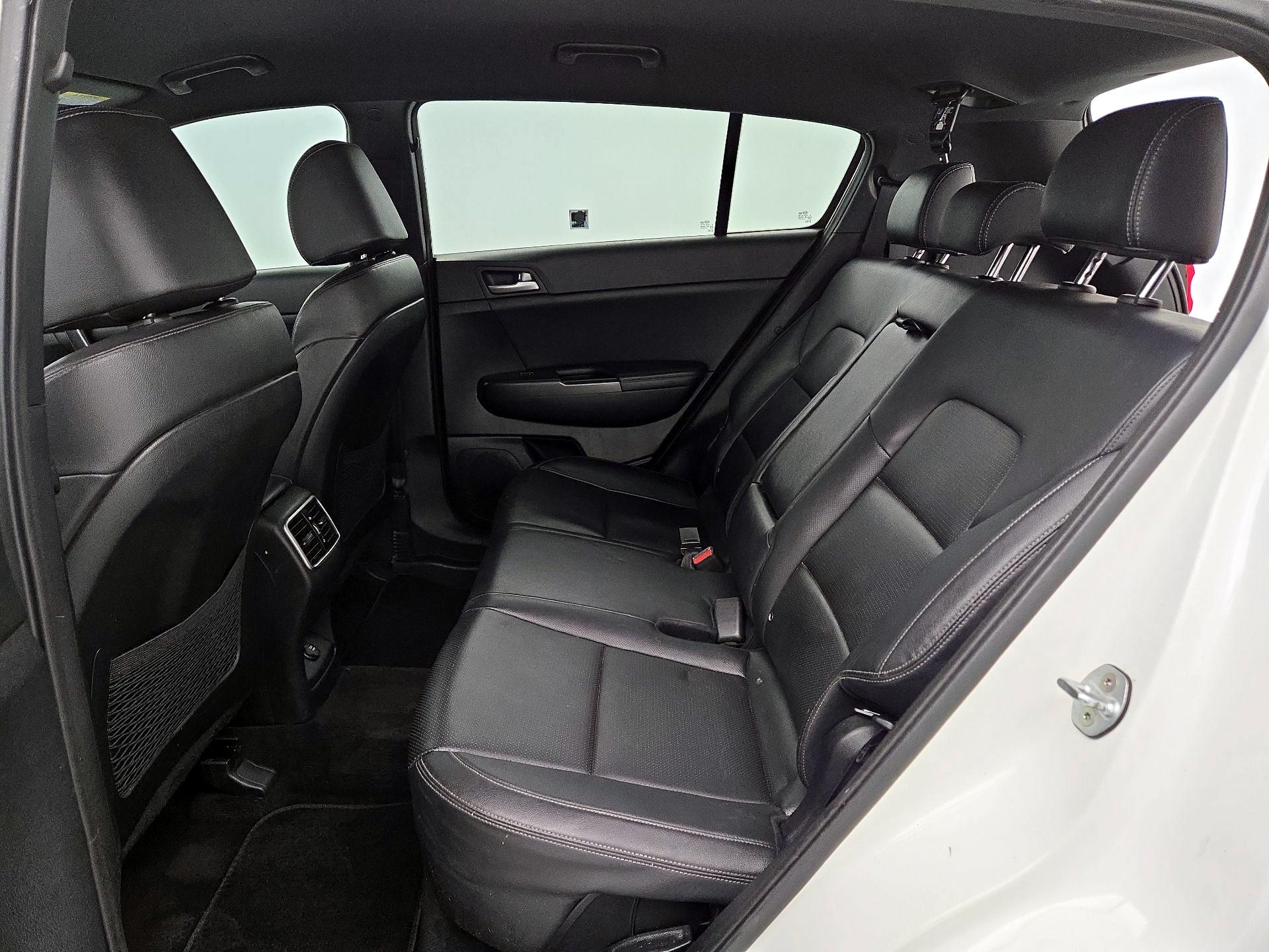 Thumbnail: 2021 Kia Sportage - 19