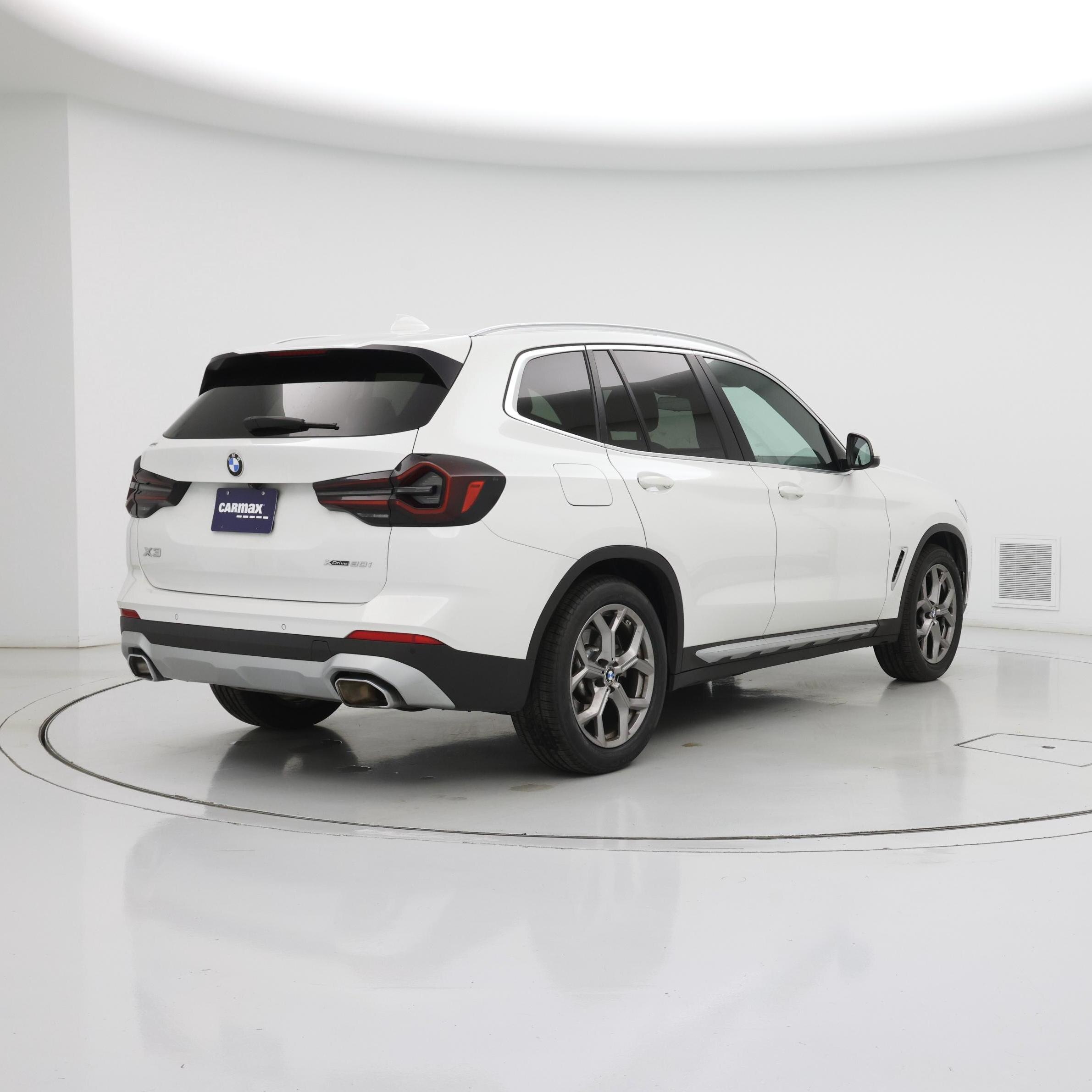 Thumbnail: 2022 BMW X3 - 8