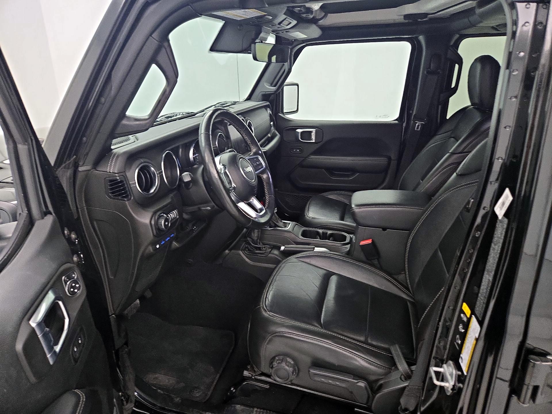 Thumbnail: 2021 Jeep Wrangler - 9