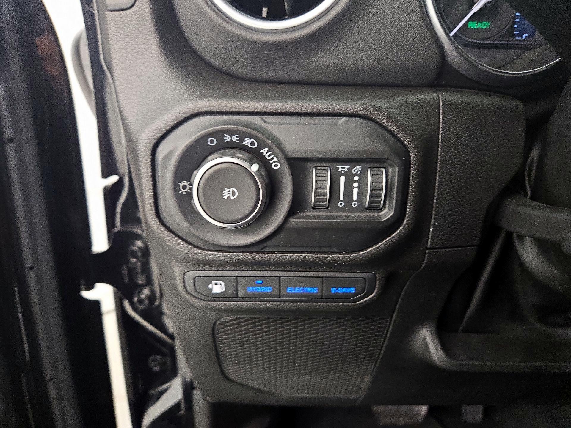Thumbnail: 2021 Jeep Wrangler - 11