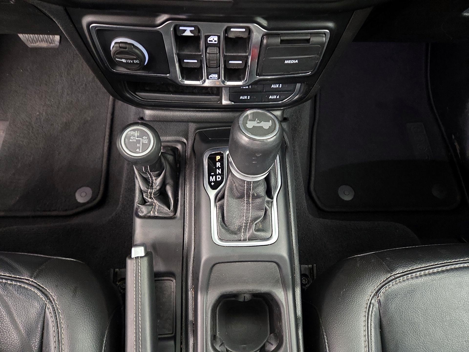 Thumbnail: 2021 Jeep Wrangler - 16