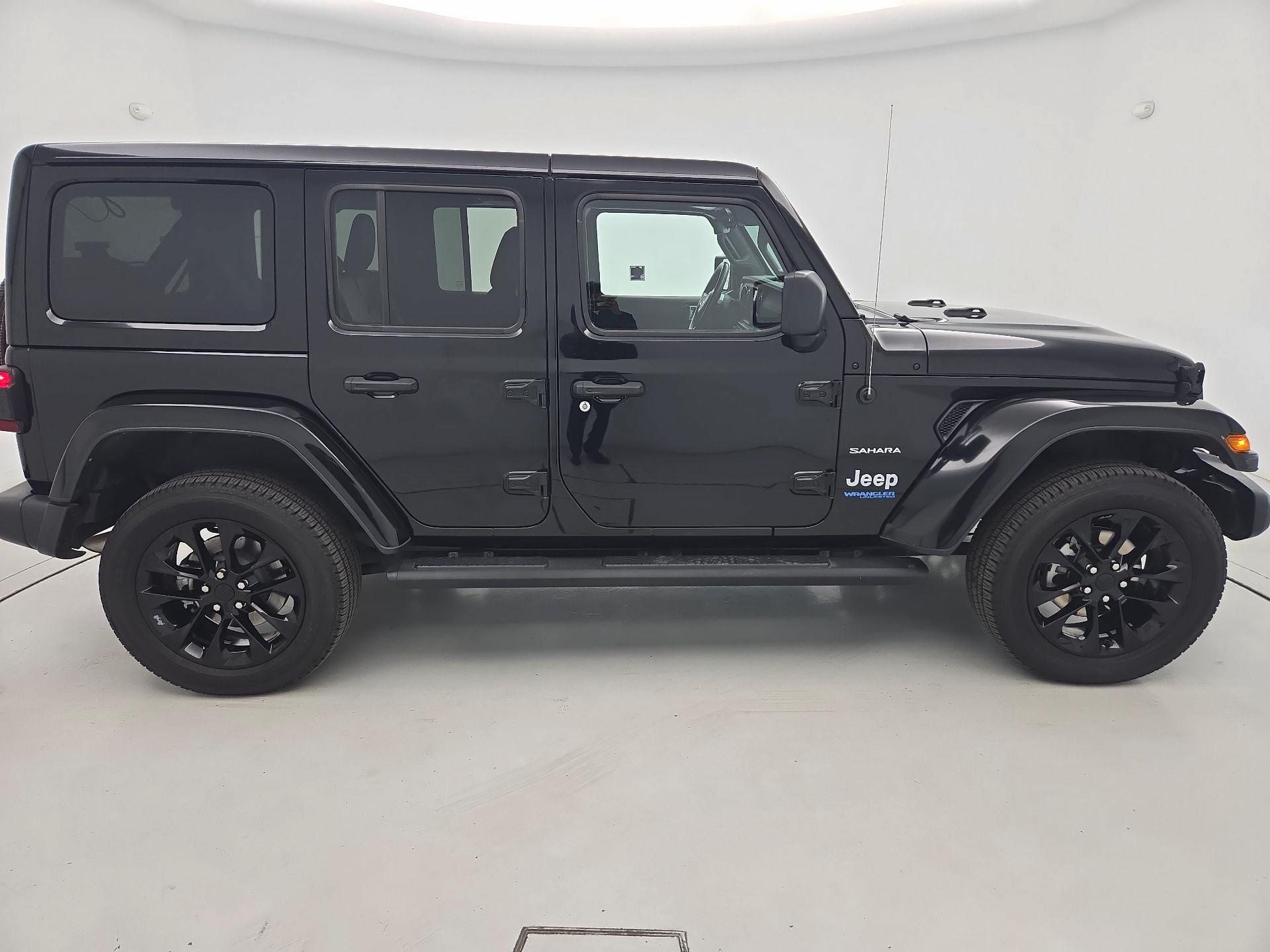 Thumbnail: 2021 Jeep Wrangler - 4
