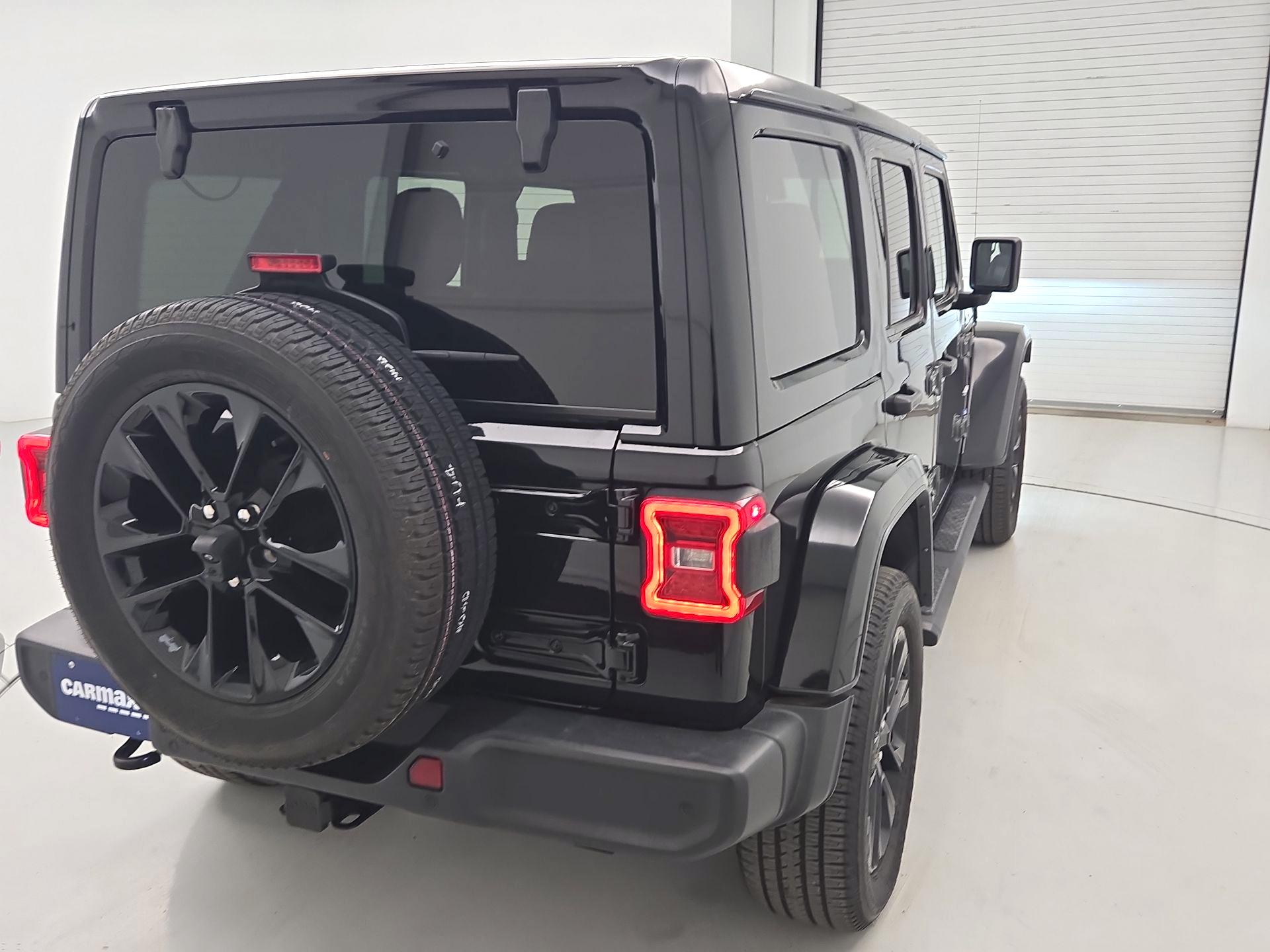 Thumbnail: 2021 Jeep Wrangler - 5