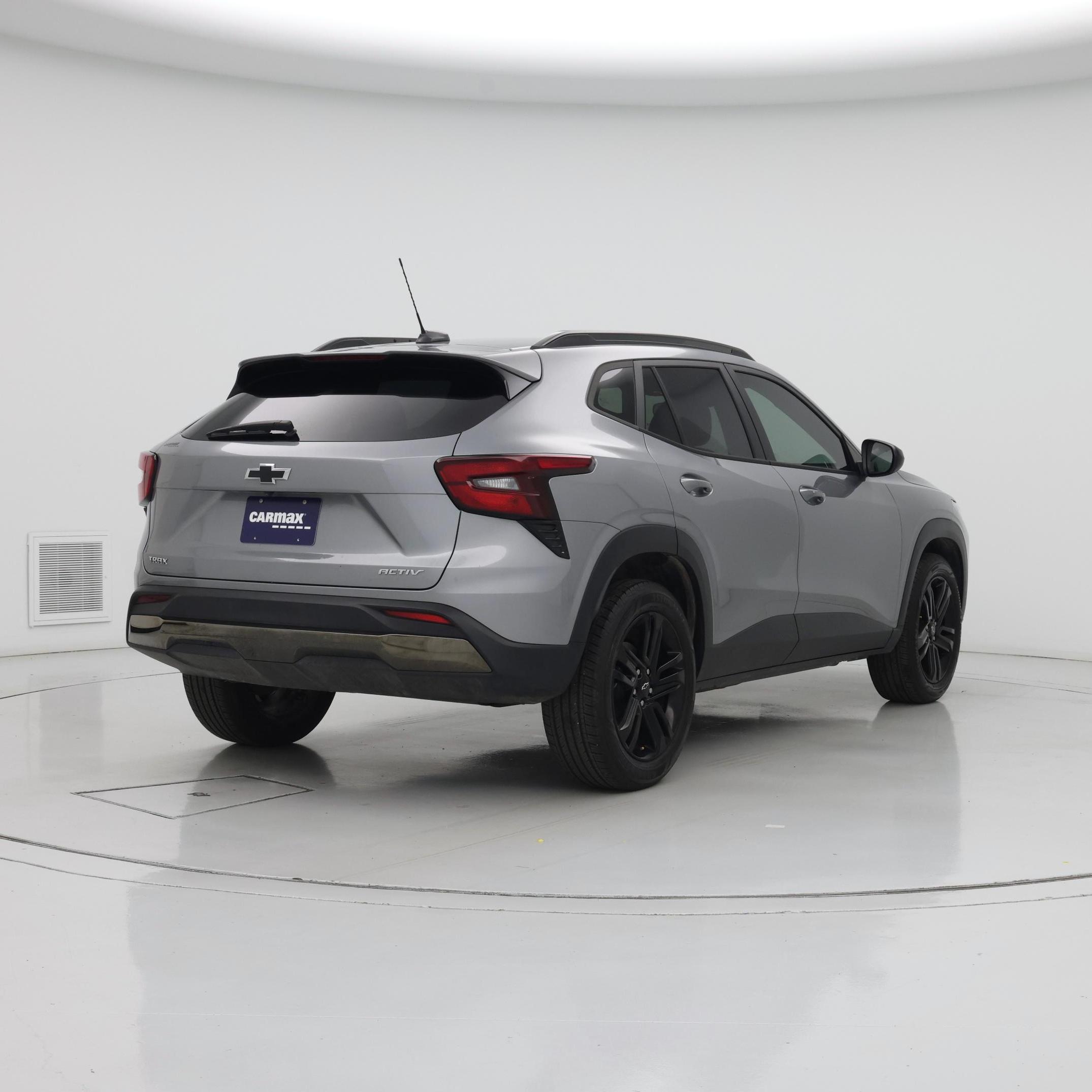 Thumbnail: 2024 Chevrolet Trax - 8