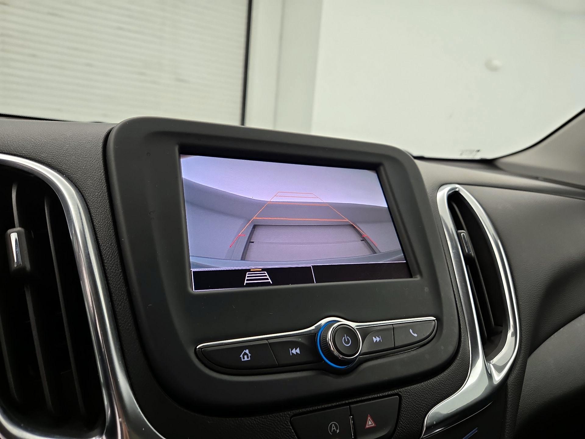 Thumbnail: 2022 Chevrolet Equinox - 14