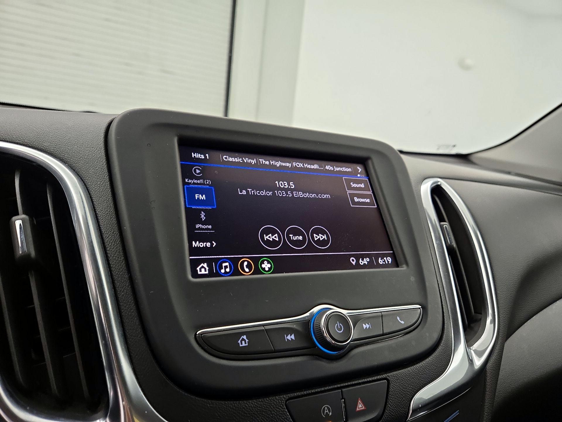 Thumbnail: 2022 Chevrolet Equinox - 15