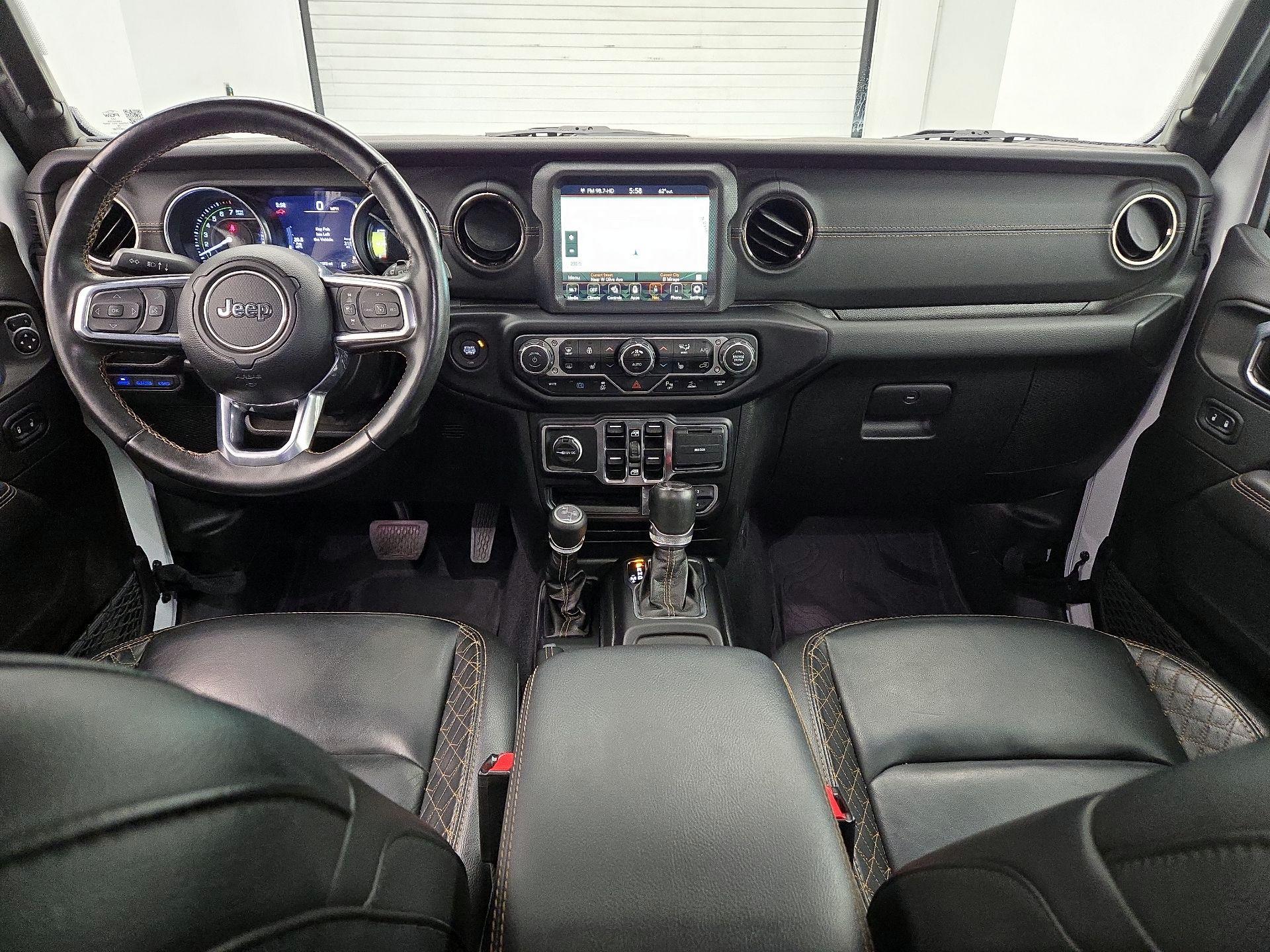 Thumbnail: 2023 Jeep Wrangler - 9