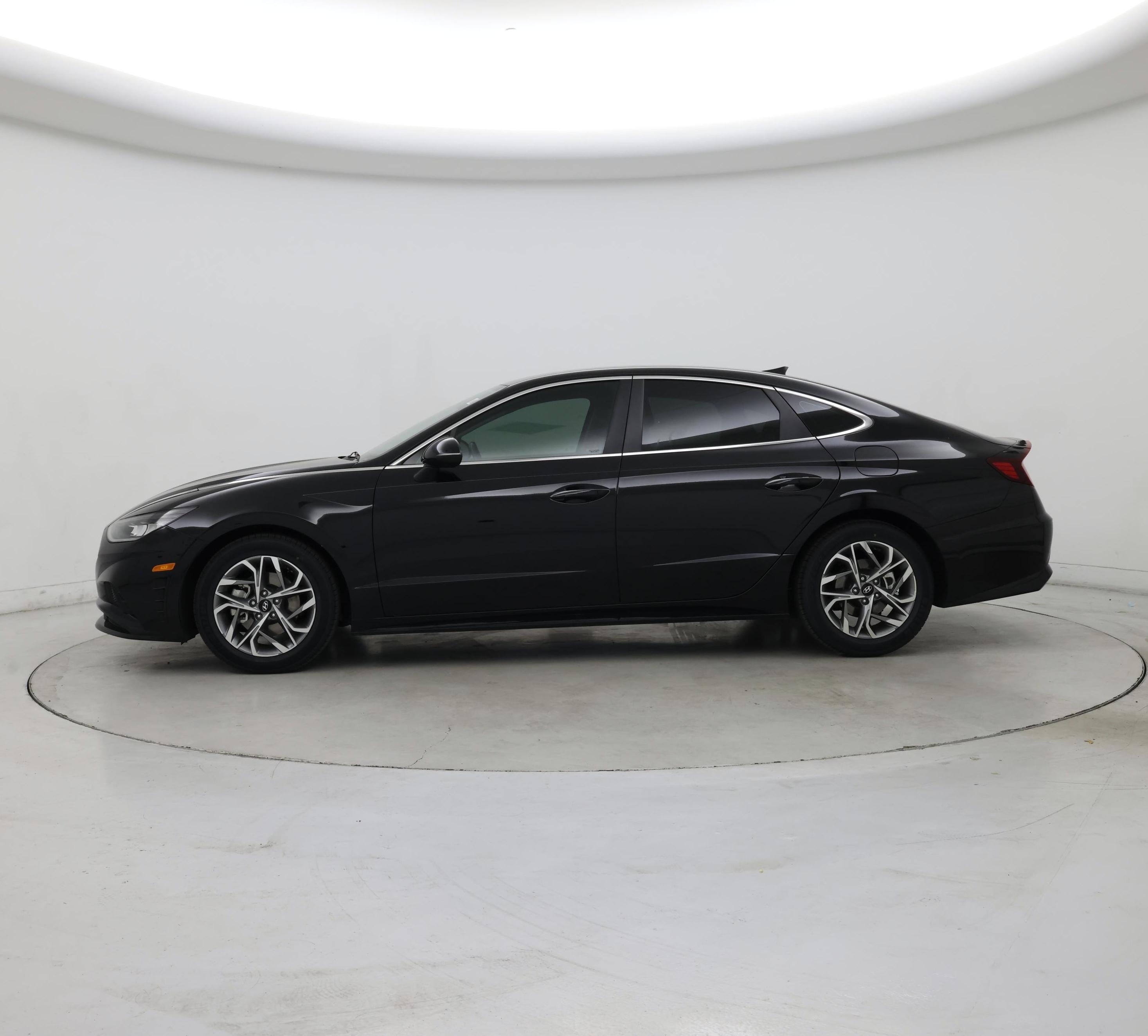 Thumbnail: 2020 Hyundai Sonata - 3