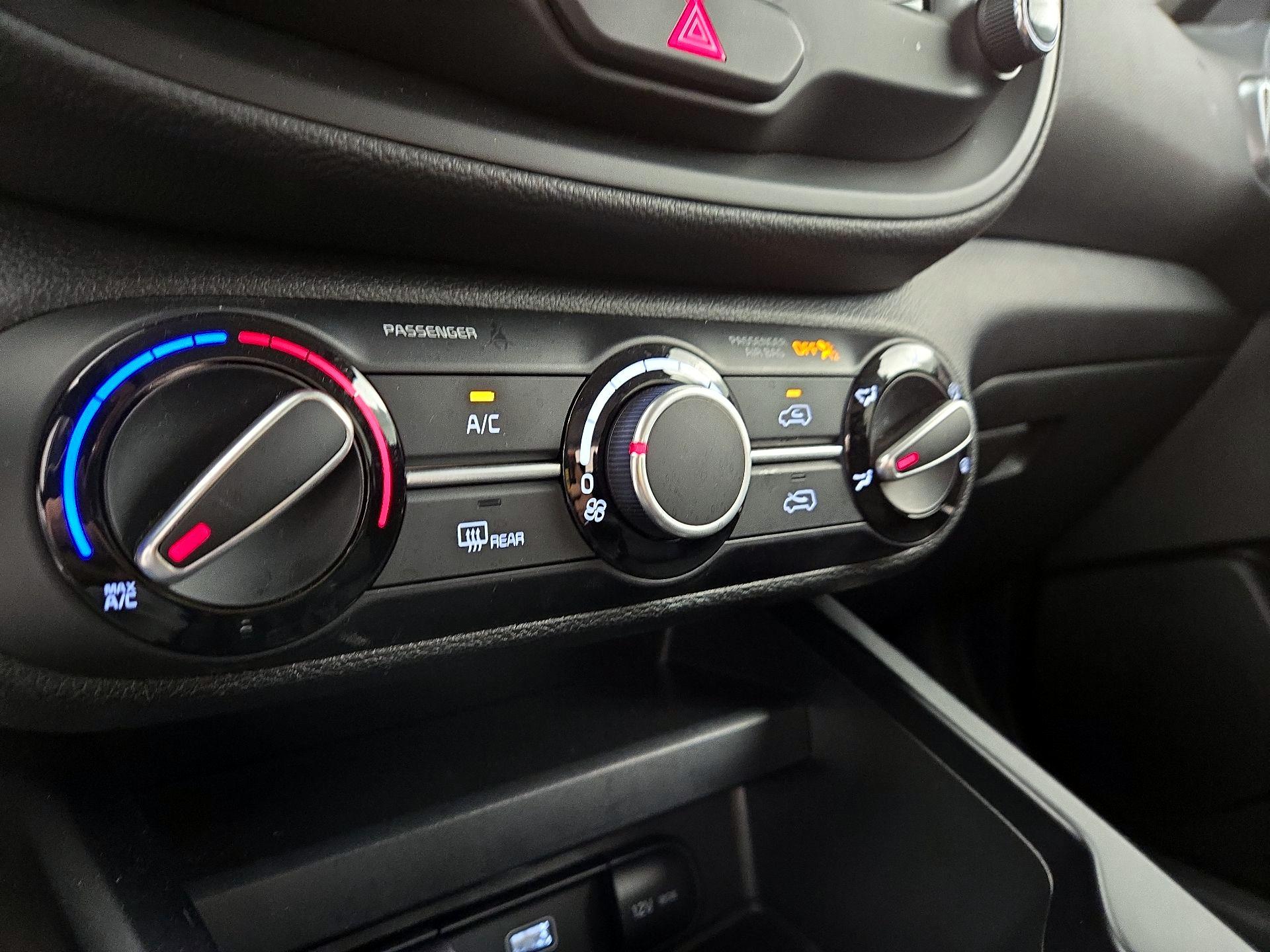 Thumbnail: 2025 Kia Soul - 16