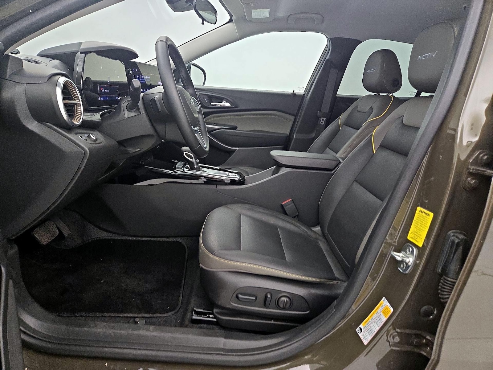 2024 Chevrolet Trax Activ - Photo 12
