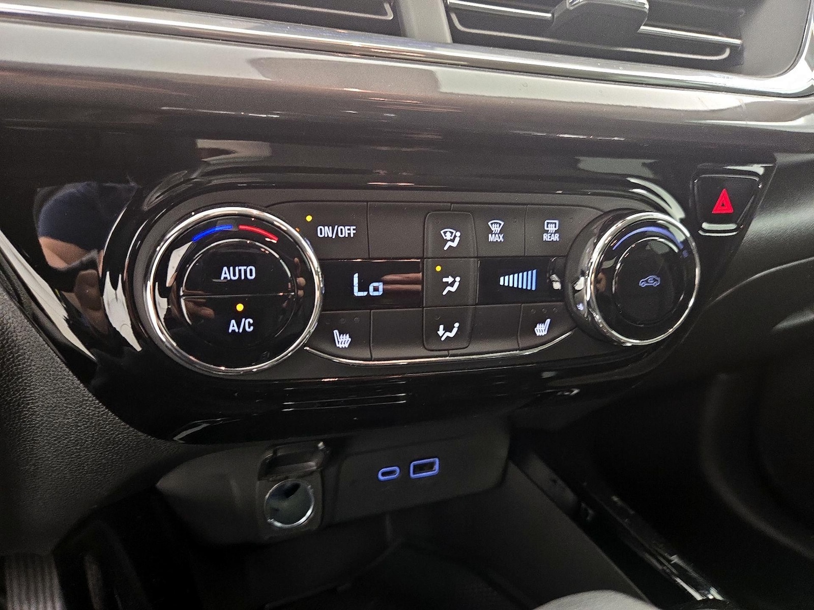 2024 Chevrolet Trax Activ - Photo 17