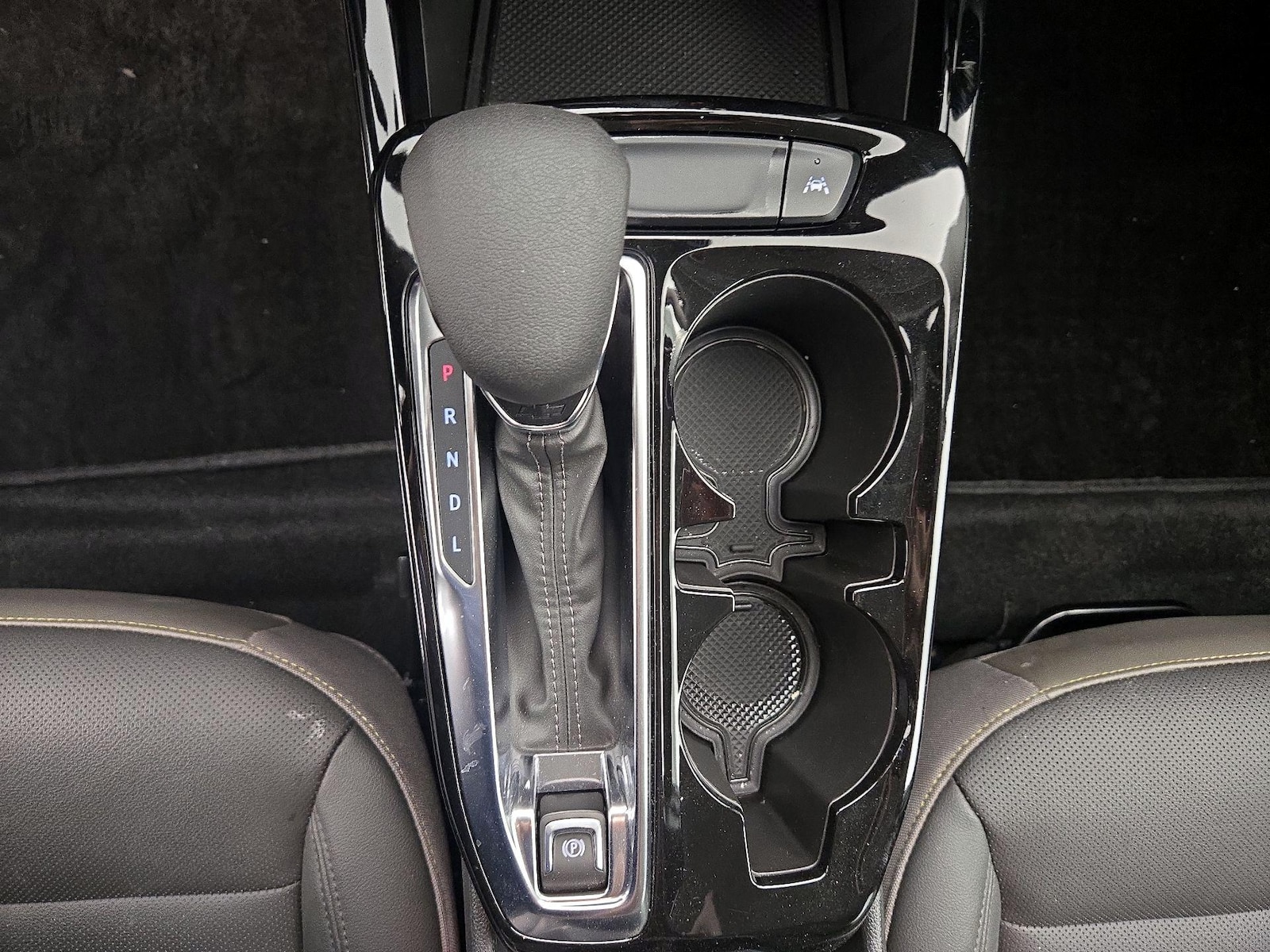 2024 Chevrolet Trax Activ - Photo 18
