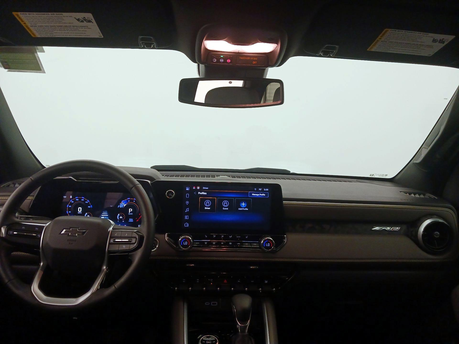 Thumbnail: 2024 Chevrolet Colorado - 9