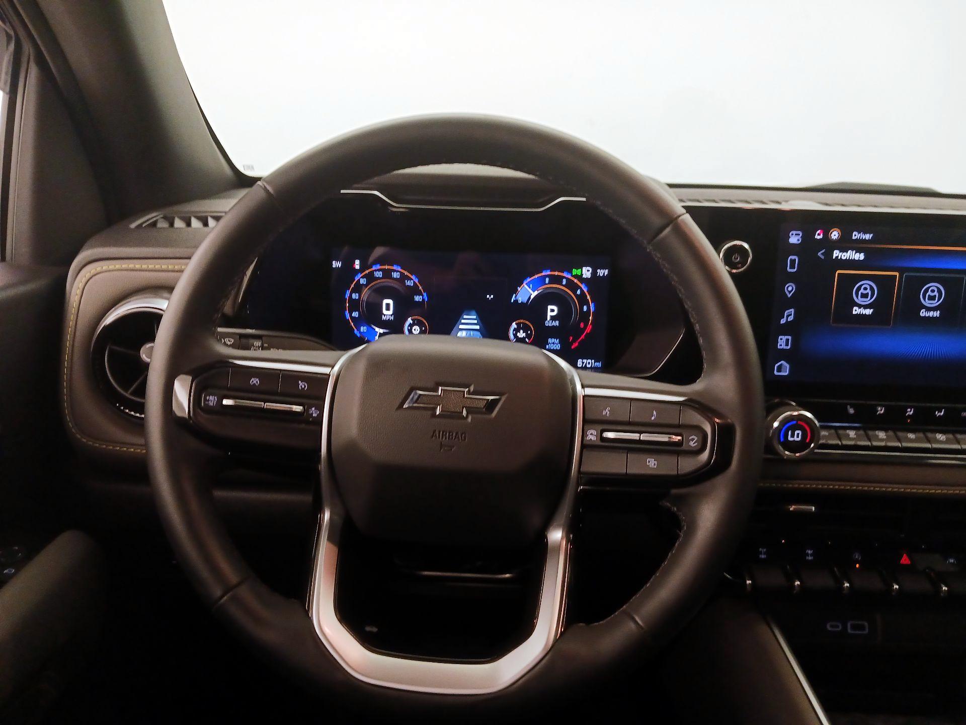 Thumbnail: 2024 Chevrolet Colorado - 10