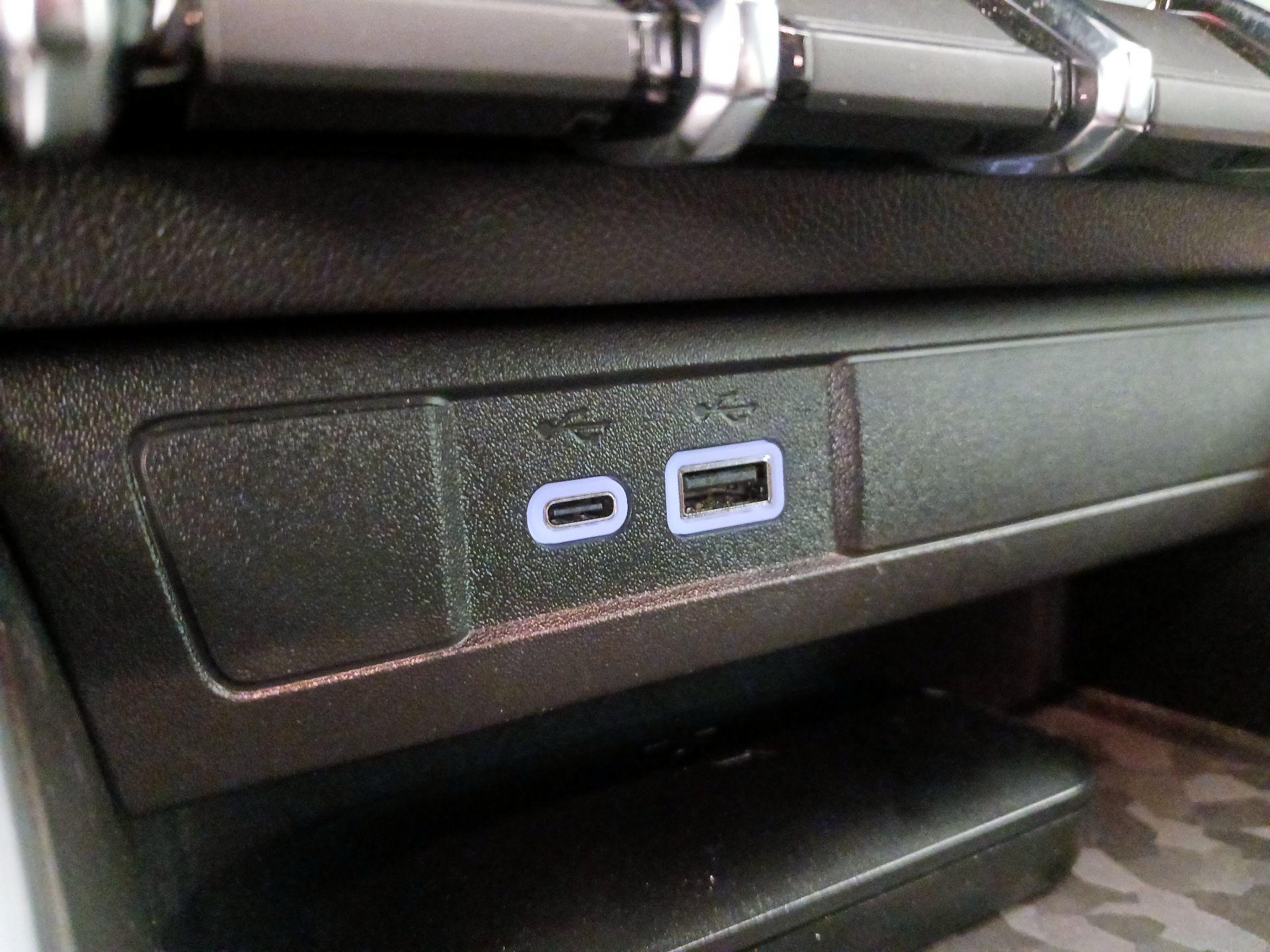 Thumbnail: 2024 Chevrolet Colorado - 18